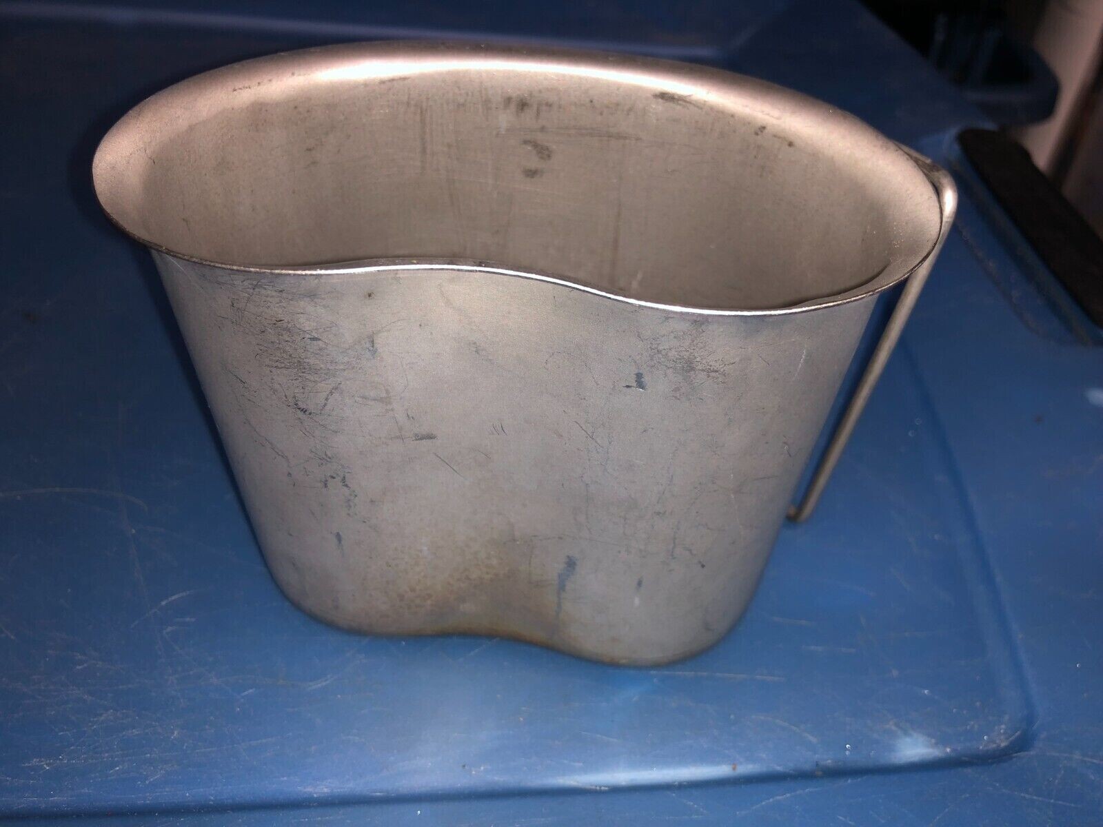 GENUINE US Military Issue Metal CANTEEN CUP 1 QT USGI HEAVY DUTY Wire Handle VGC