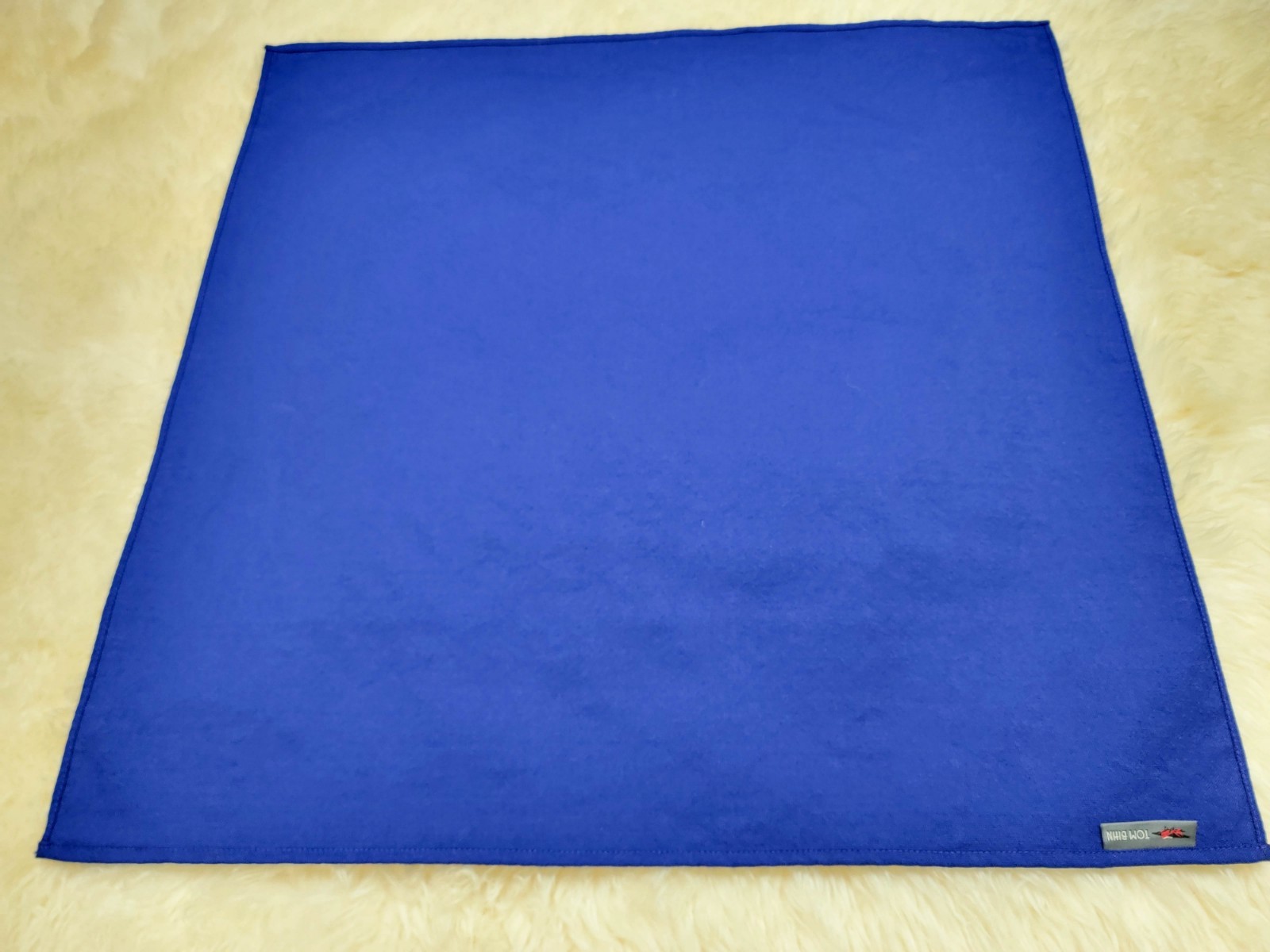 TOM BIHN (USA) Retired Shepherd's Wool Utility Cloth Bundled Lot (2) ~ Size S