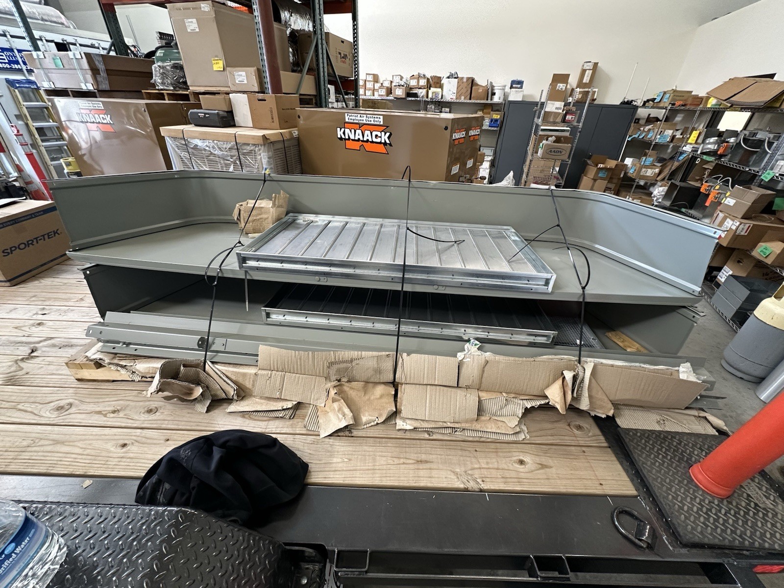 Greenheck RBE-3H54-30 Propeller Hooded Roof Belt Drive Upblast Fan w/ Damper