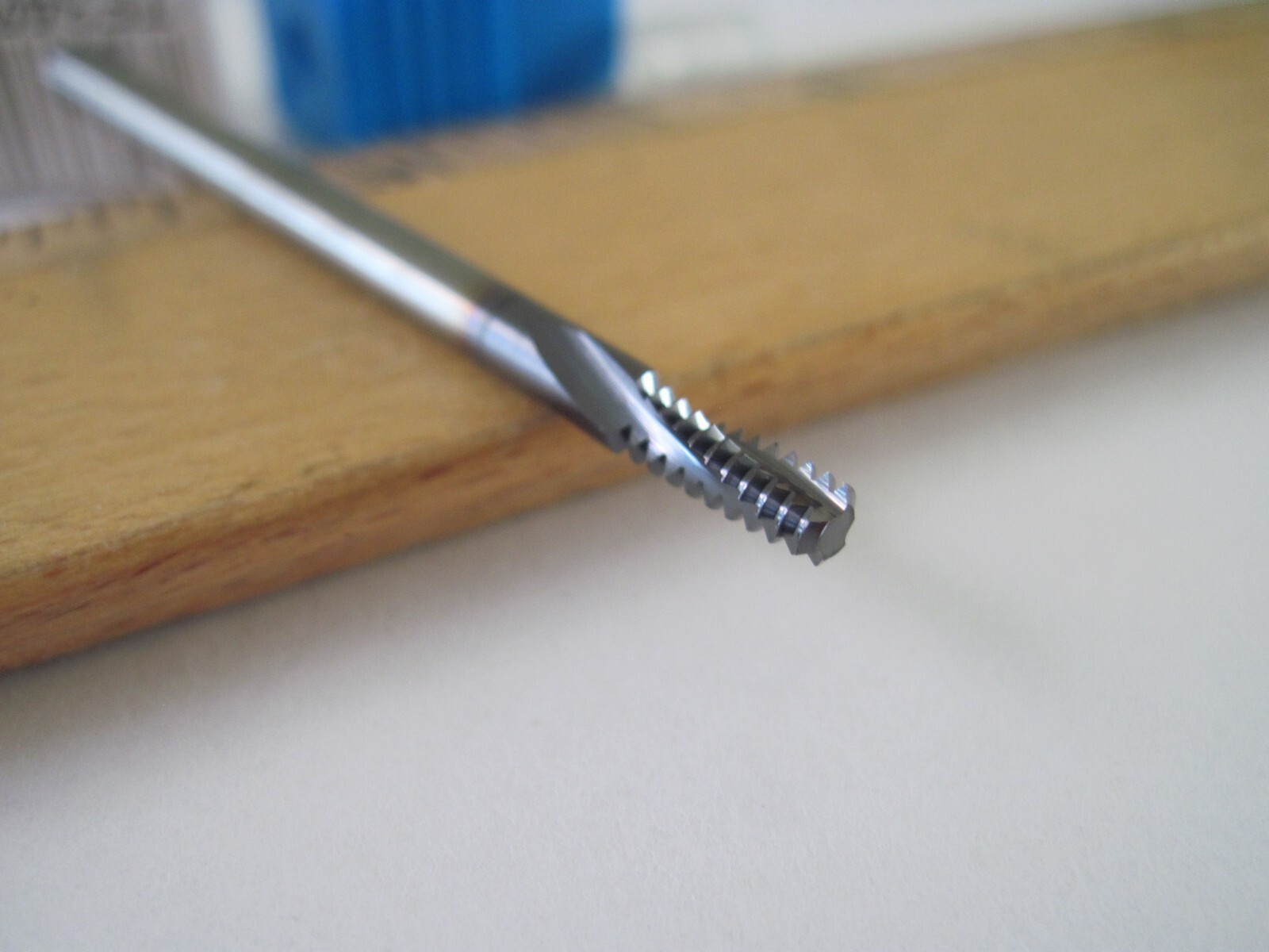 YG1 TE340 Carbide Thread Mill, #10-32, 60°, 3FL, TIALN, .120" x .125 x .312 x 2"