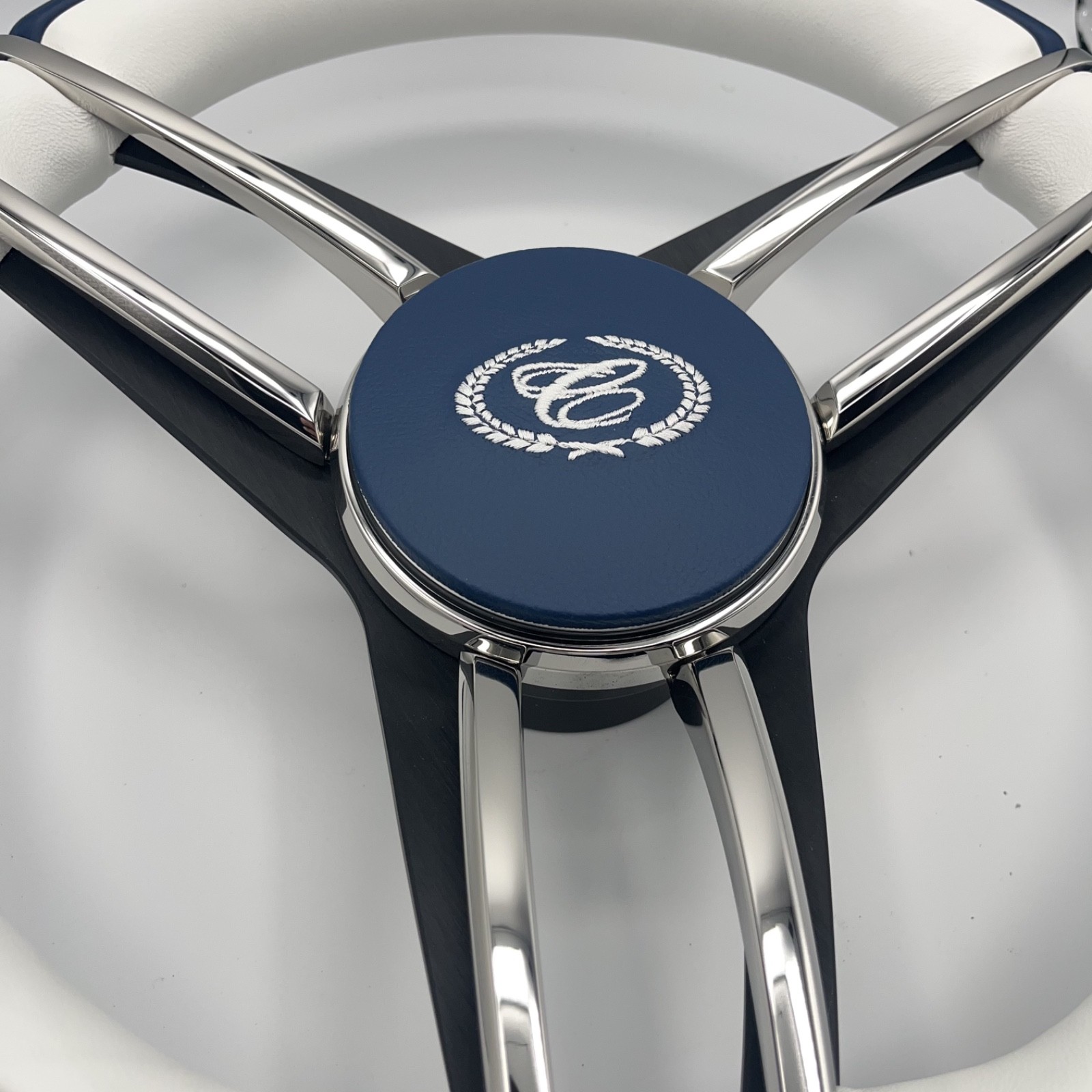 Cobalt Boat Steering Wheel Stainless Steel Spoke Leather Rim | Cobalt Boats Logo