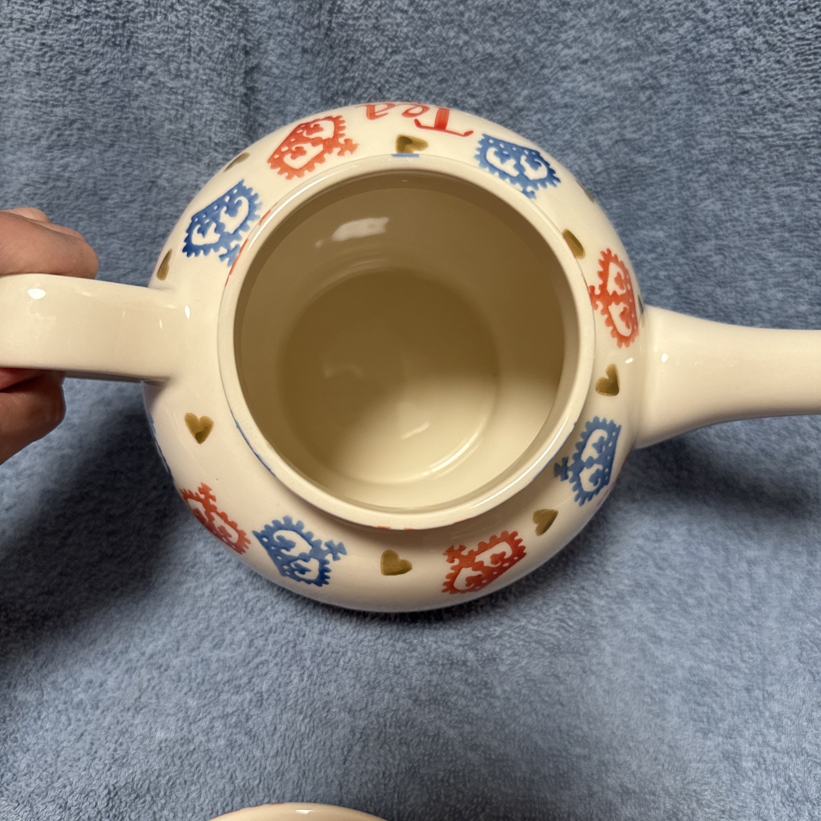 Emma Bridgewater Platinum Jubilee Tea with the Queen June 4 2022 Crown Hearts