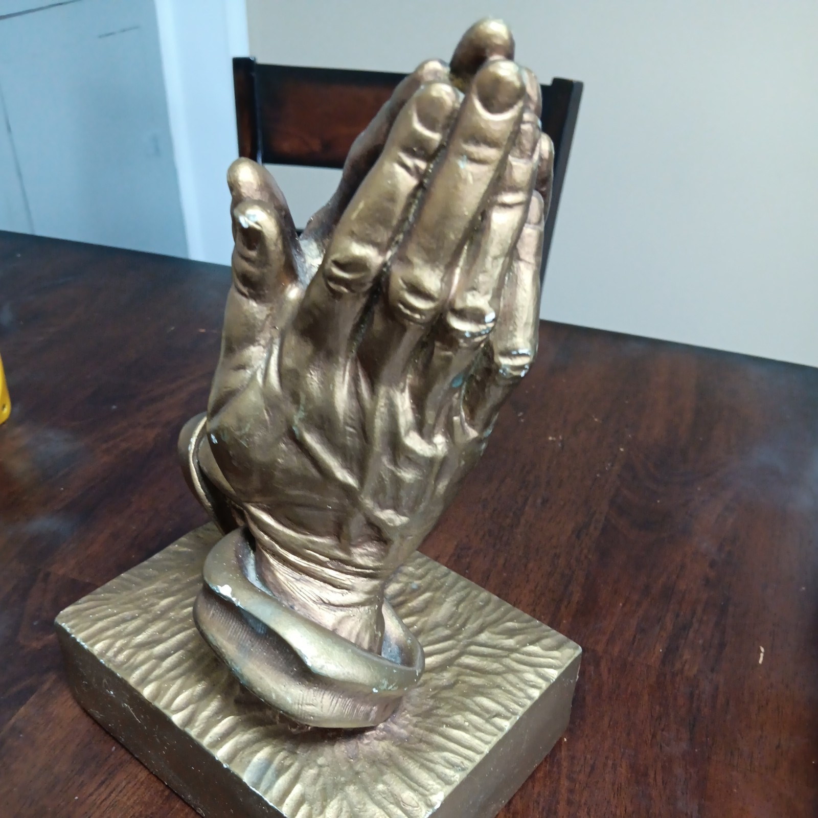 10" 1960 Esco Albrecht Durer's Betende Hande By Brower Praying Hands Sculpture
