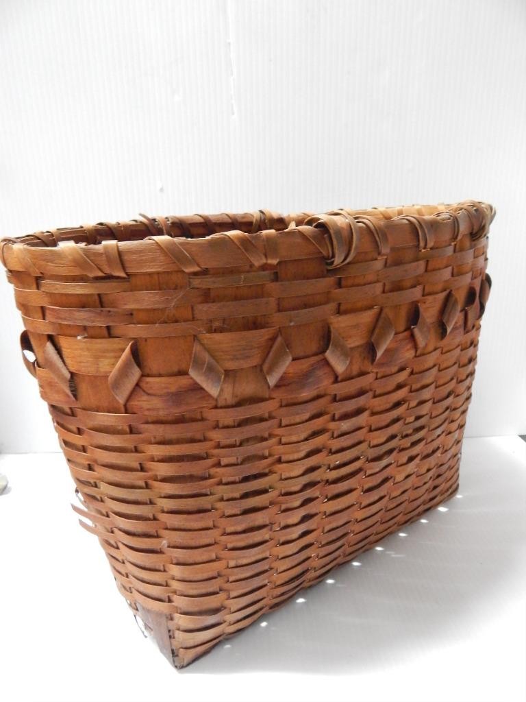ANTIQUE PRIMITIVE PENOBSCOT PASSAMAQUADY MAINE WOODLANDS AMERICANA INDIAN BASKET