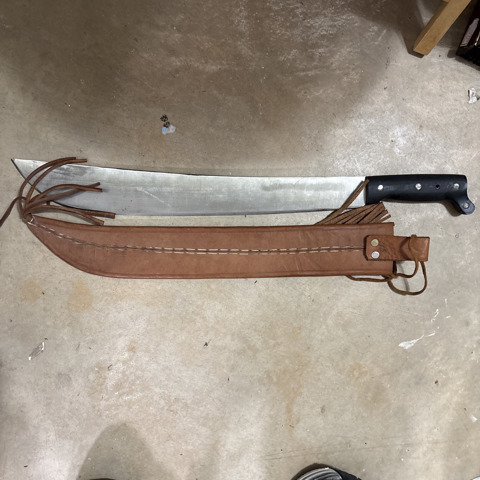 Busque La Marca Colima Guatemala MACHETE W/ Leather Sheath 18” Central American