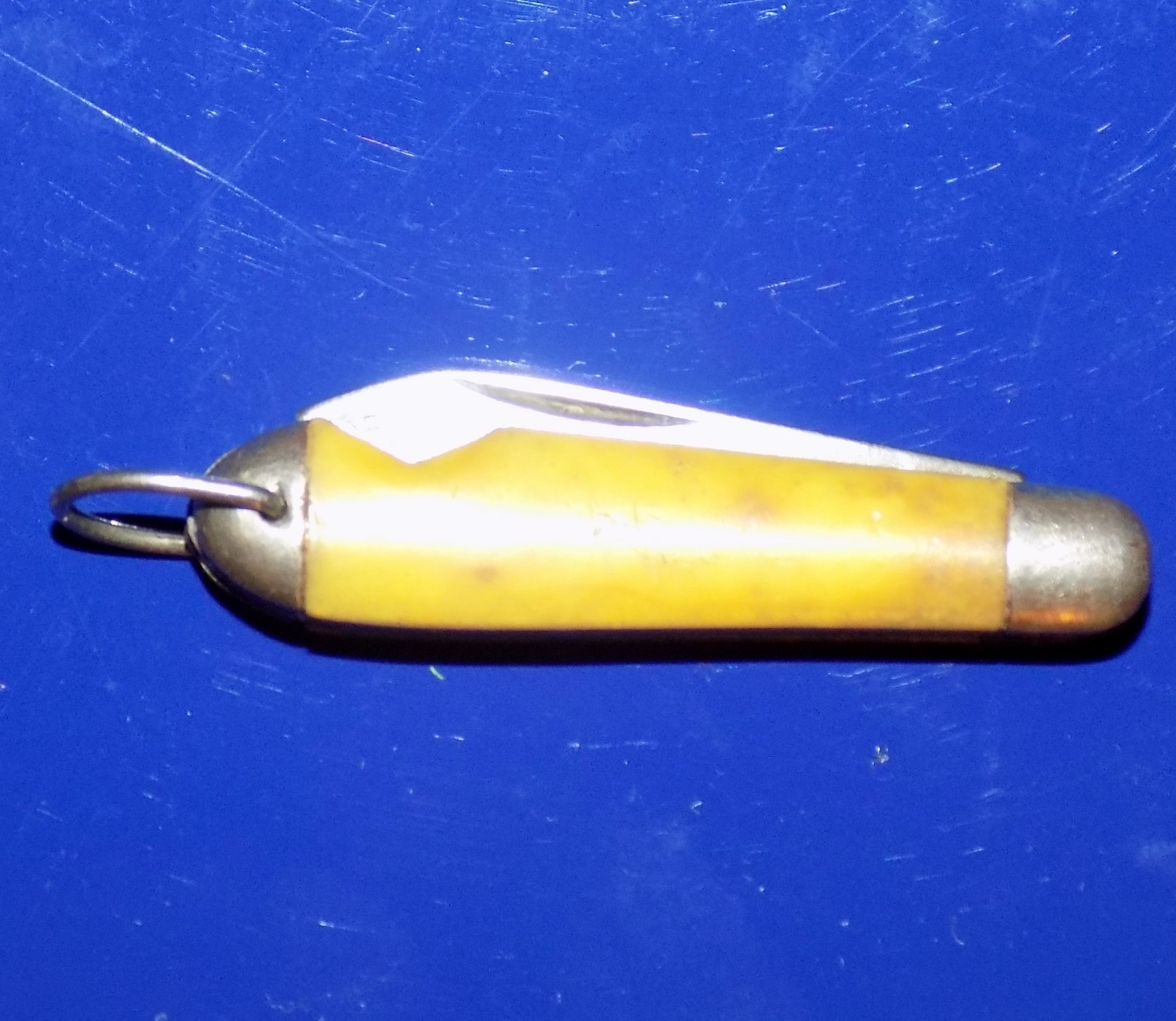 Small Vintage/Antique Hammer Brand U.S.A. Easy-Open Keychain Fob Knife