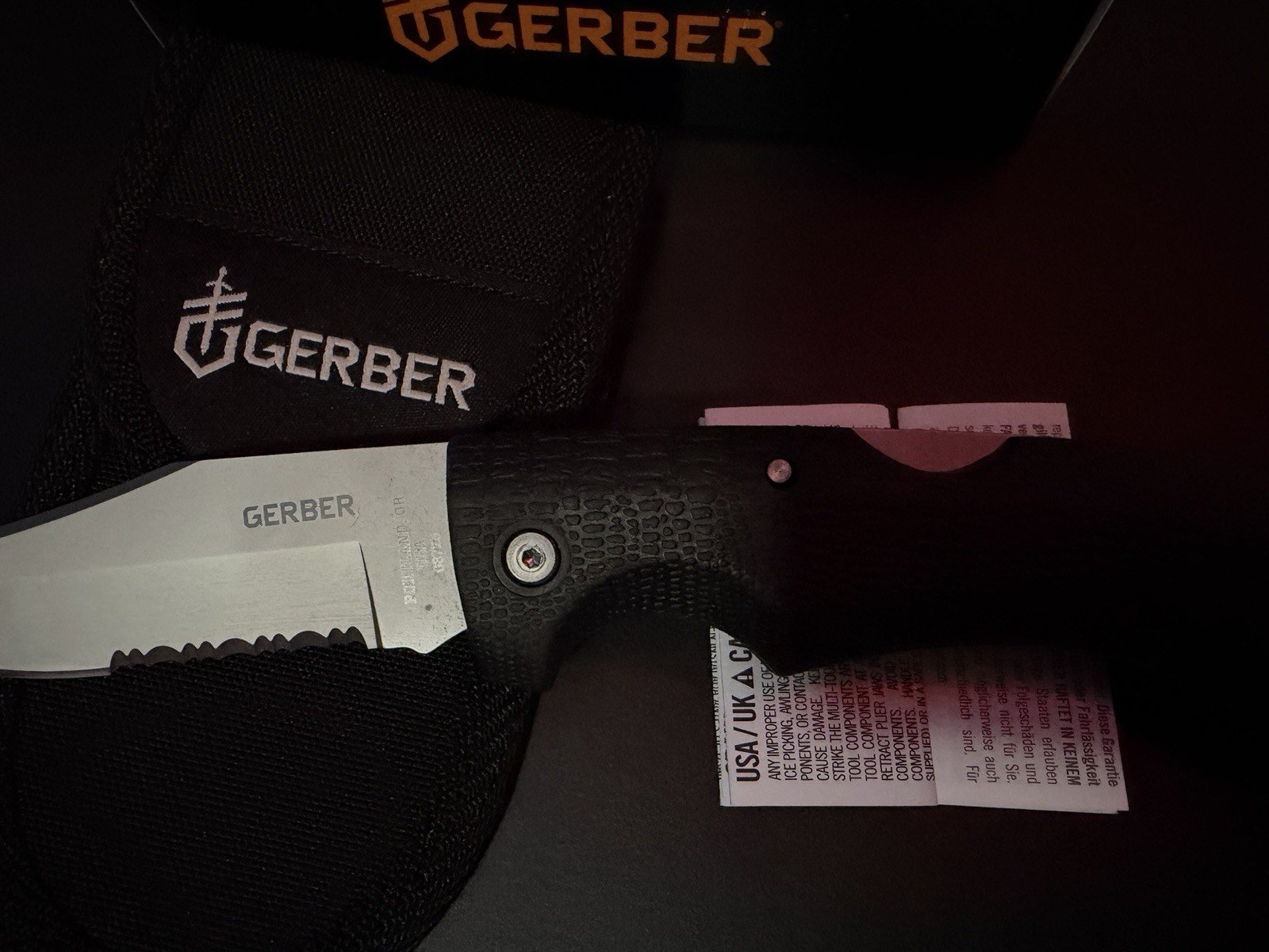 GERBER KNIFE - GATOR Lockback #6079 + SHEATH - 5" CLOSED - USA - NIB