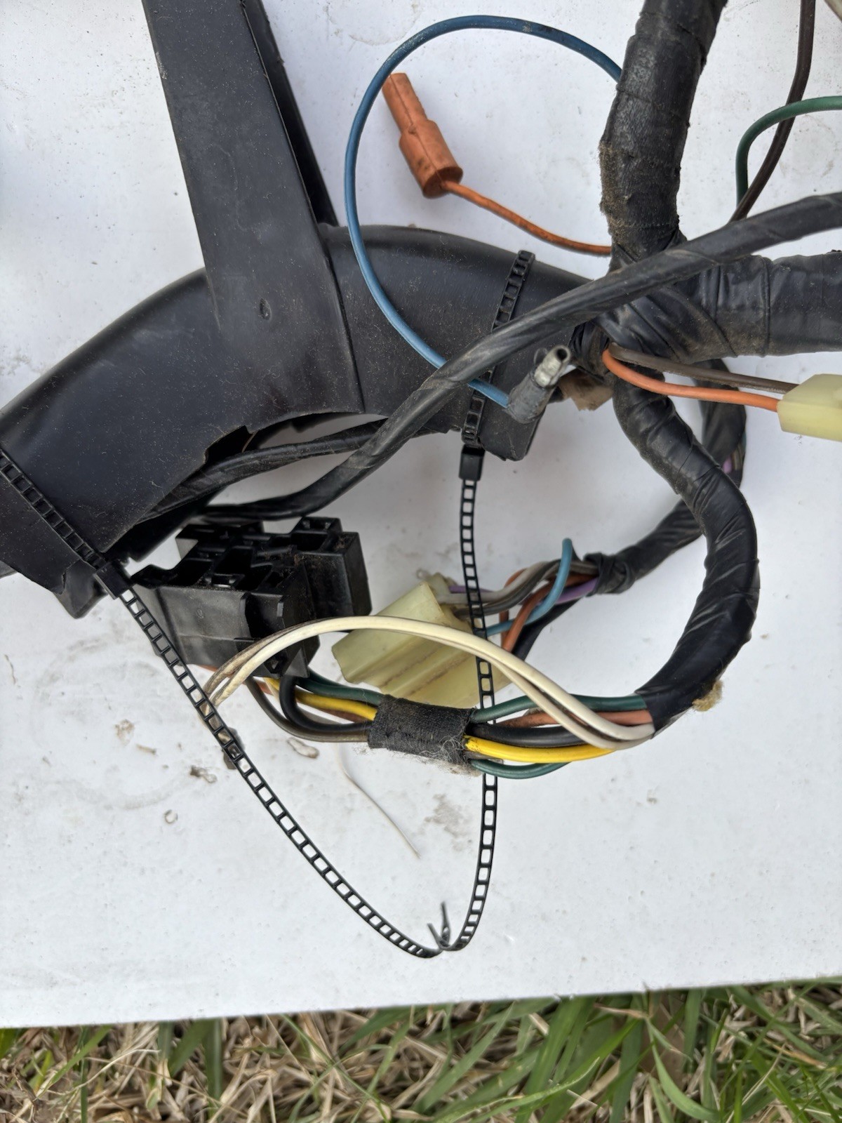 1972-1989 Dodge Ram D150 Under dash Wiring Slant 6/ Manual/ Heat Only