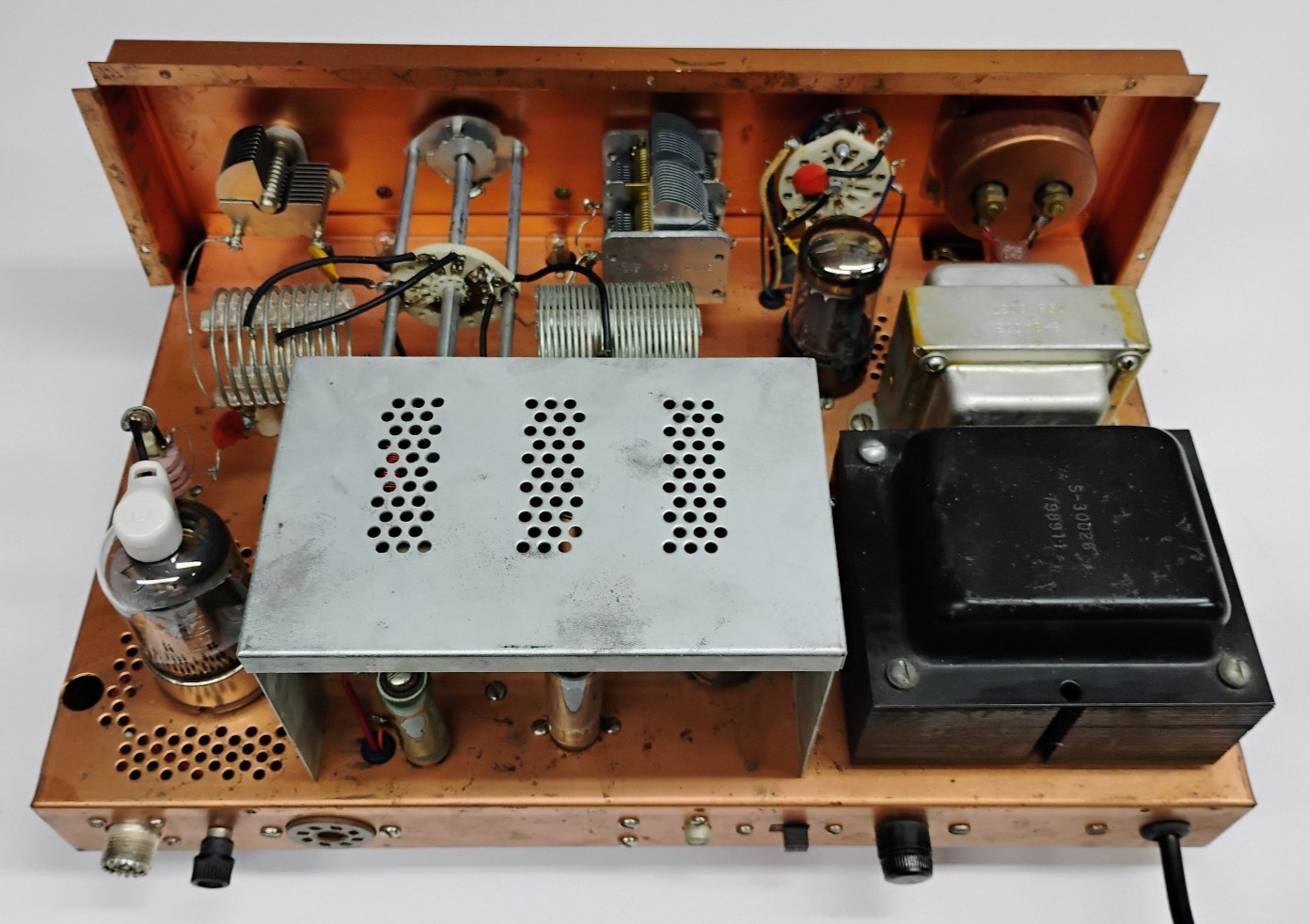 Vintage EICO Model 720 90 Watt CW Amateur Radio Transmitter. Powers Up!