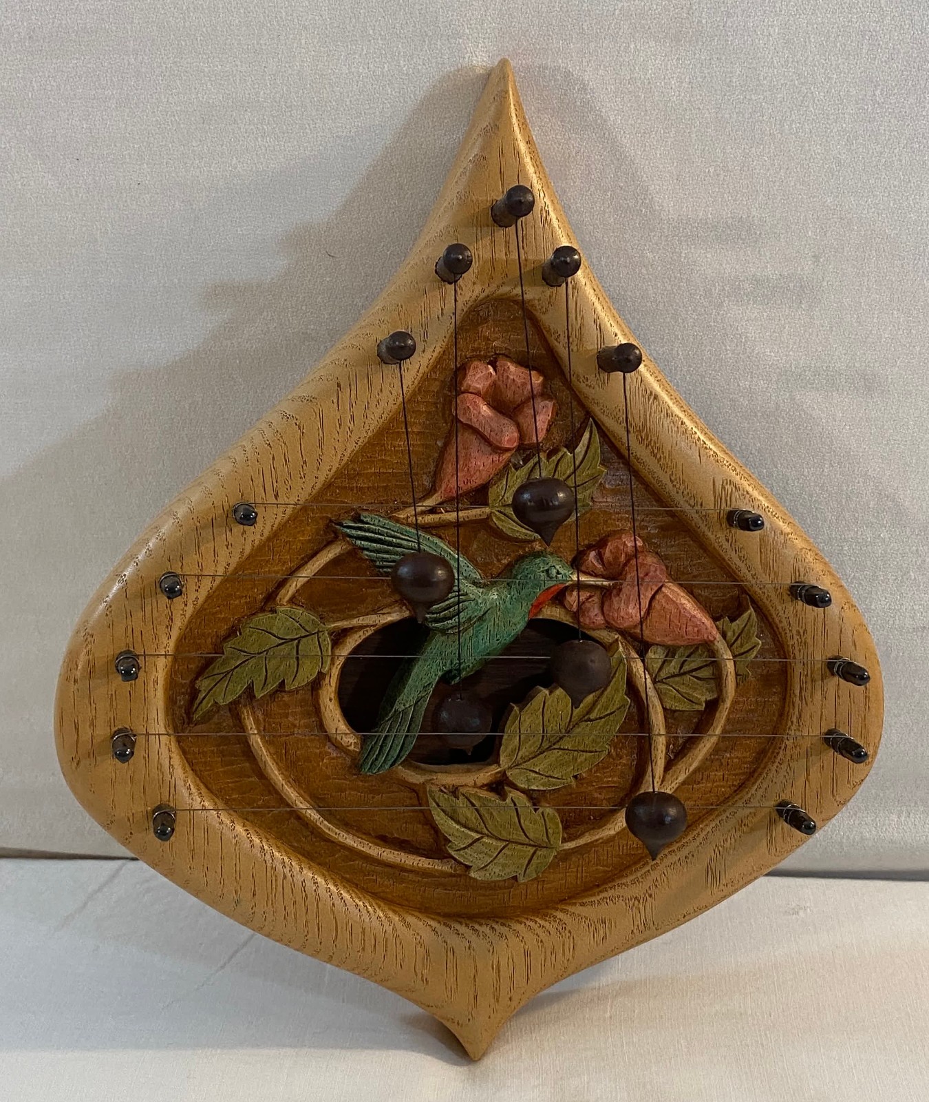 DEER CREEK DESIGNS HUMMINGBIRD DOOR HARP CHIME