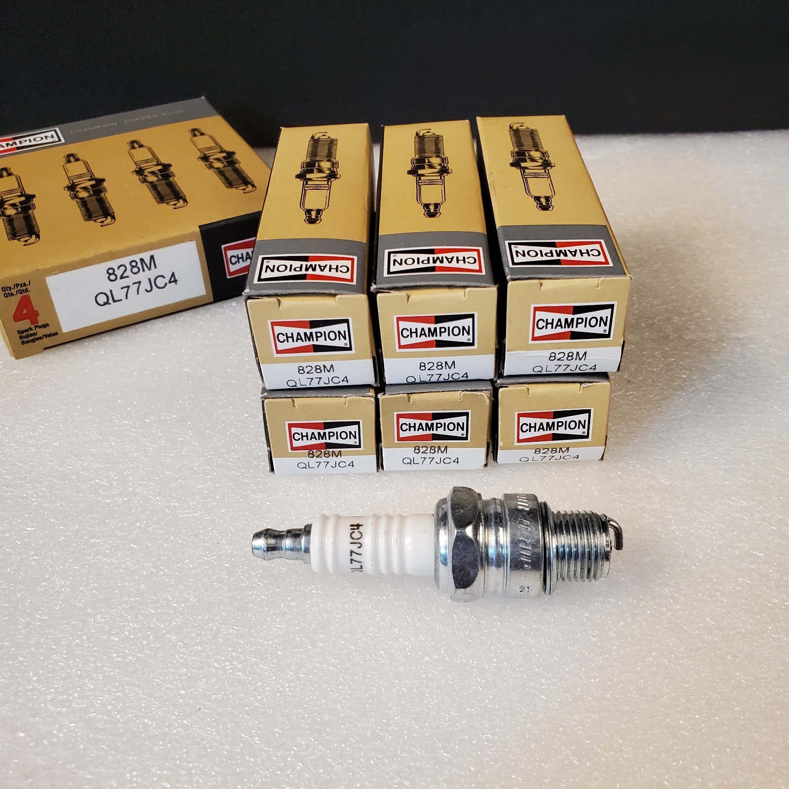 (6 Pack) Champion Spark Plugs 828M / QL77JC4 Marine - Copper Core, Nickel Alloy
