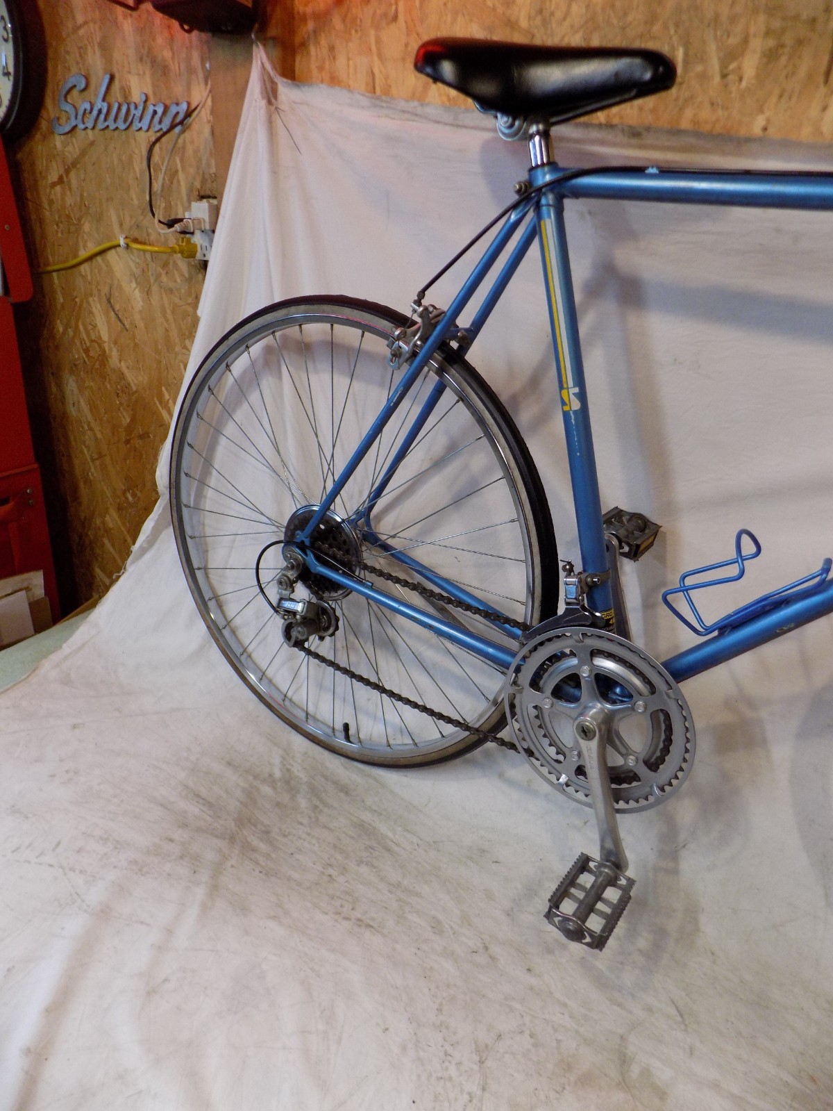 1980s SCHWINN TRAVELER MENS 10-SPEED ROAD BIKE WORLD SPORT SUPER VOYAGEUR LETOUR