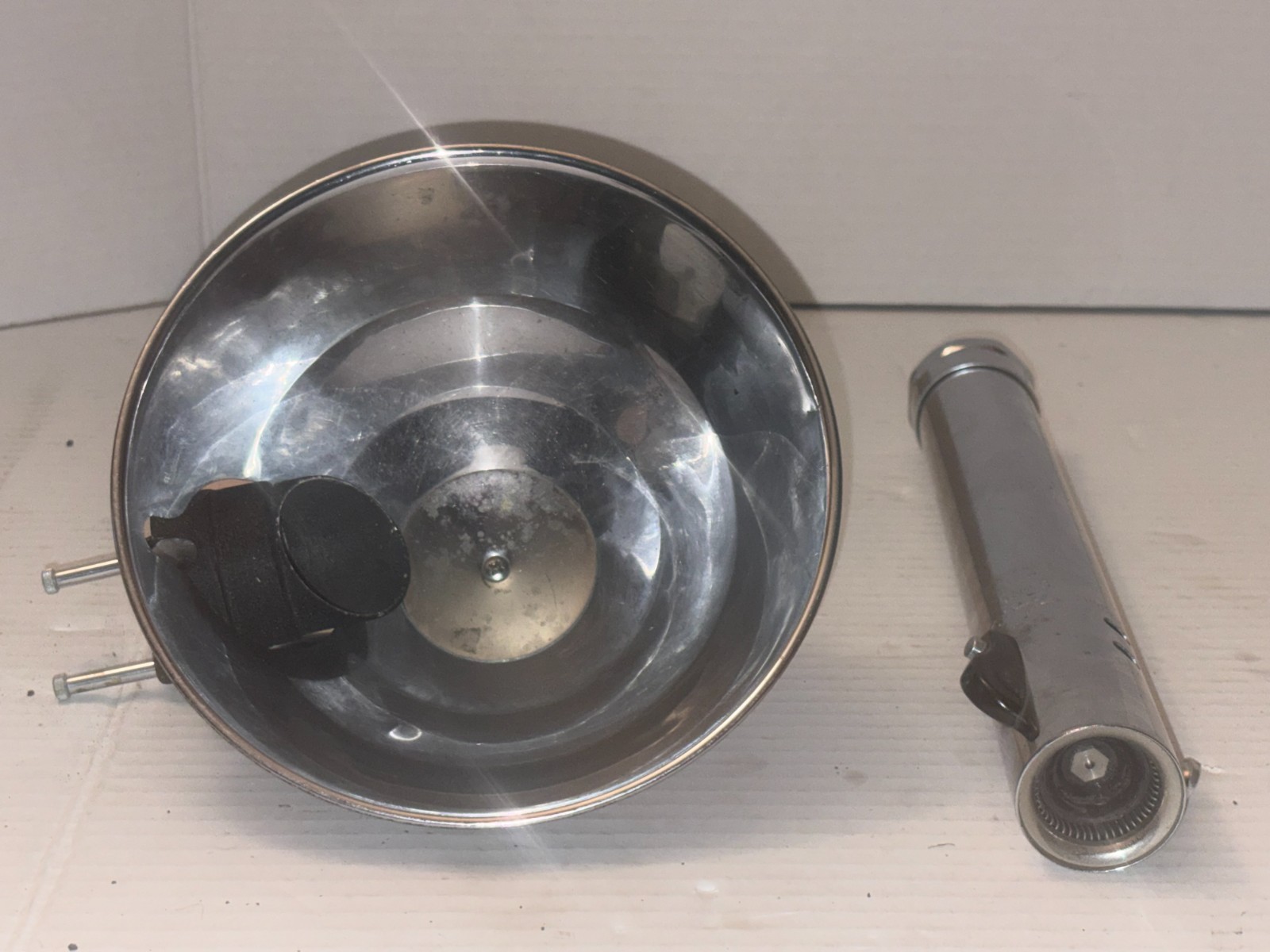 Vintage Heiland Synchronar camera flash & reflector 3 cell light sabre Star Wars