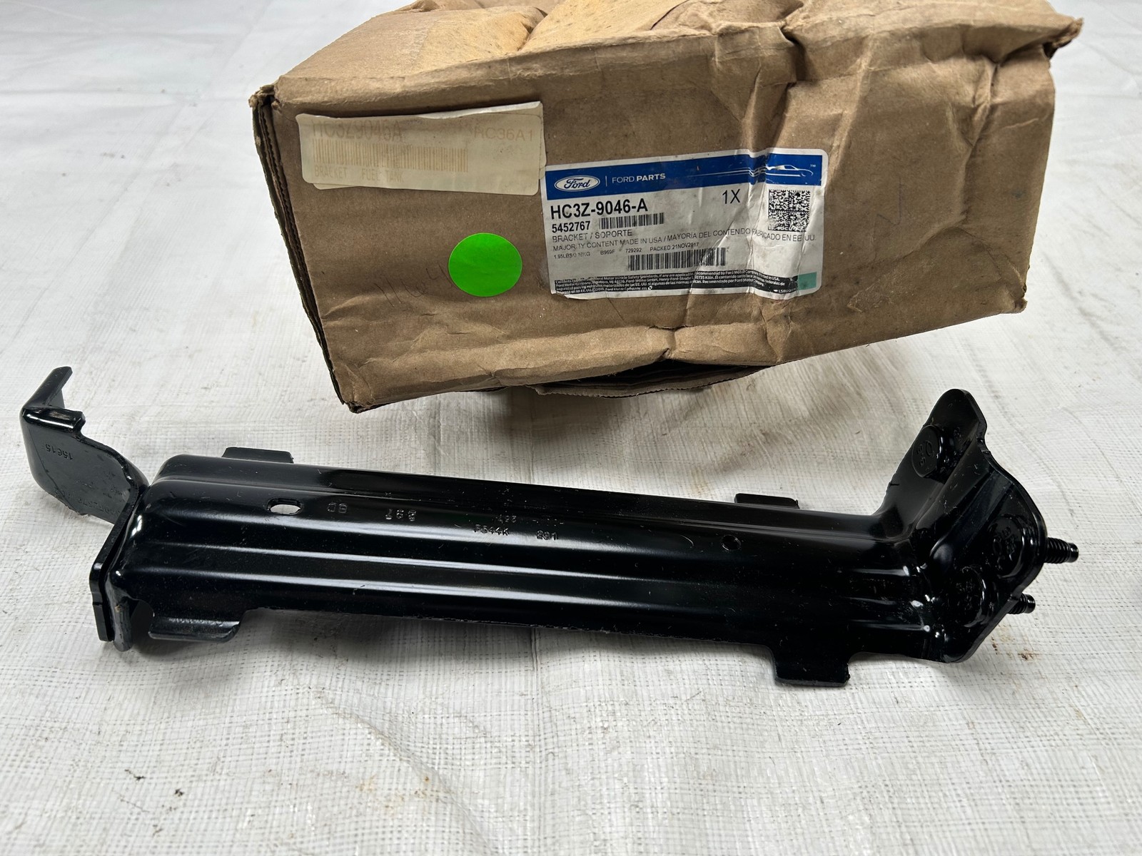 New 2017-2025 Genuine Ford F-250 Bracket Fuel Tank HC3Z-9046-A