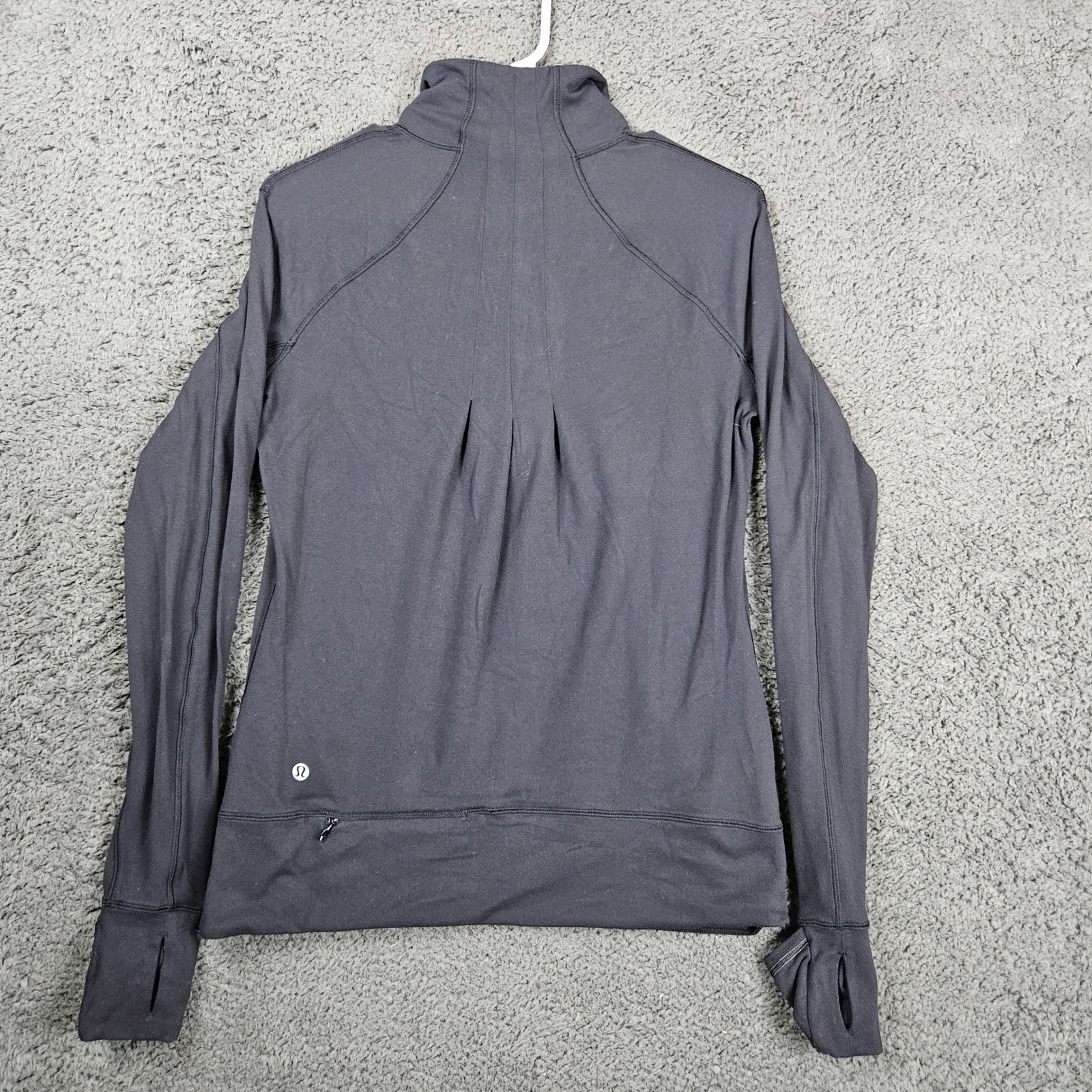 Lululemon Women's 8 Gray Half Zip Pullover Long Sleeve Activewear Top