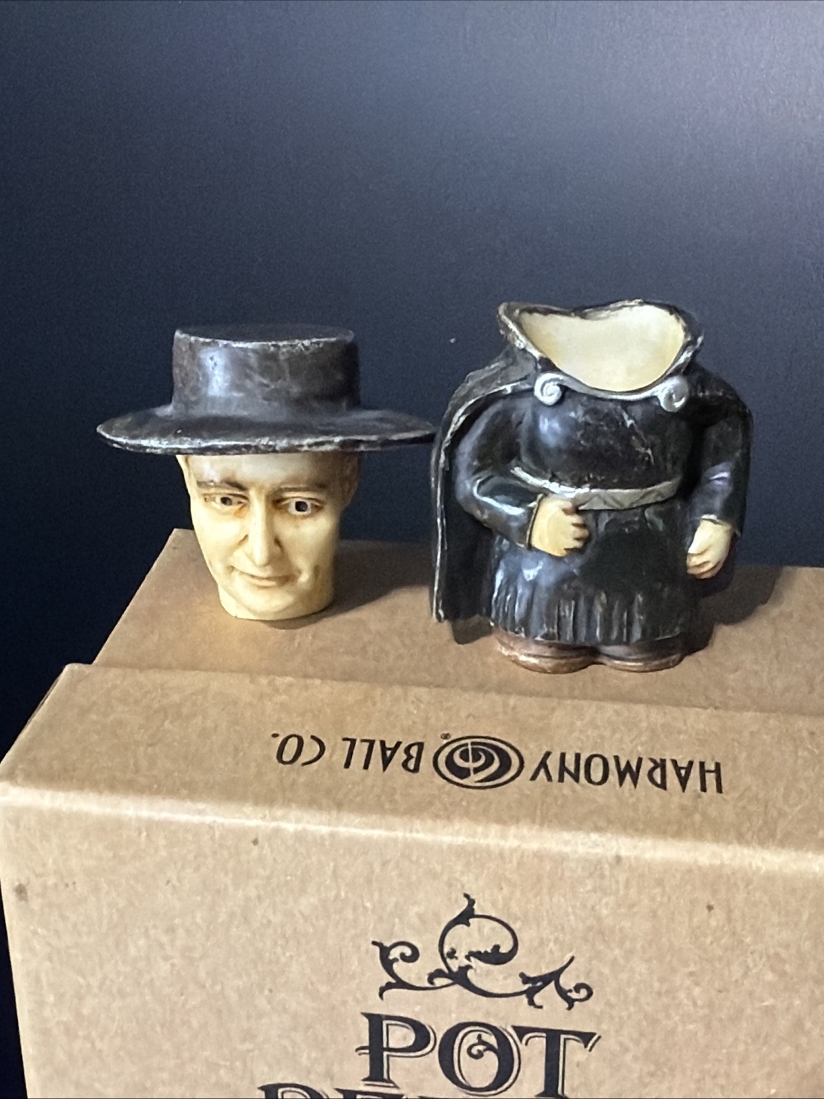 Georgia O’Keeffe Pot Belly Retired Figurine with Box Card