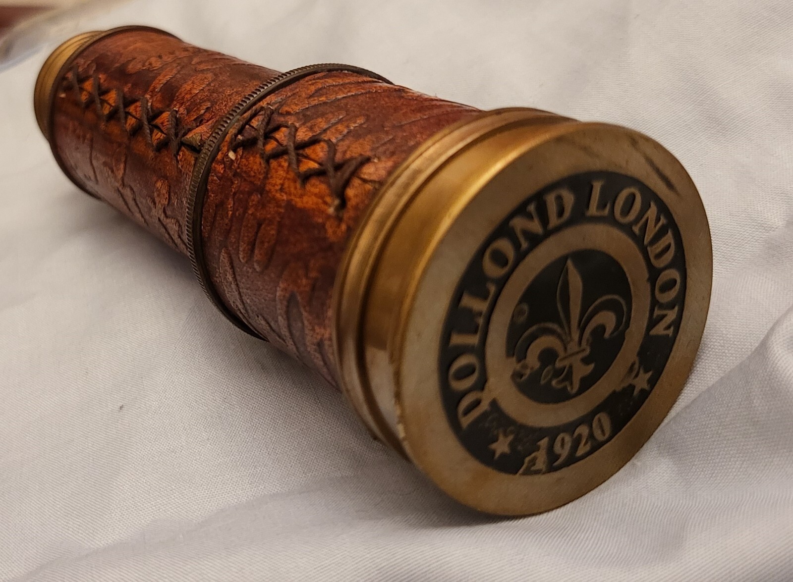 Vintage Telescope Antique Astronomy Space Stars Old Gold Lustre Wooden Box Retro