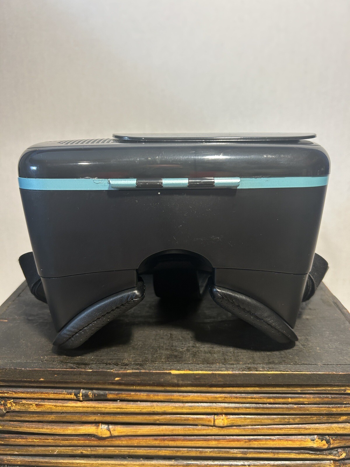 ReTrak Utopia 360 Virtual Reality Smartphone Headset Max Screen Size 6.3"