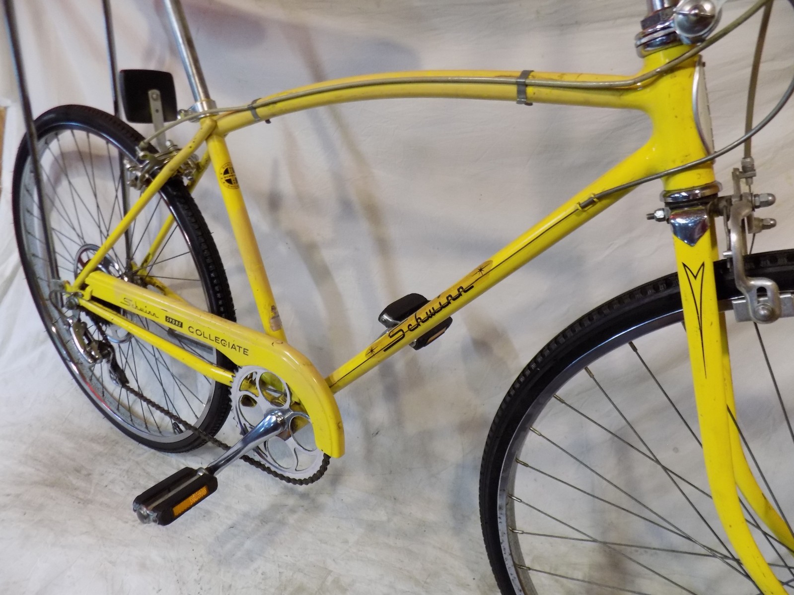 1975 SCHWINN COLLEGIATE 5-SPEED STINGRAY MANTA RAY FASTBACK SPORT VINTAGE BIKE!