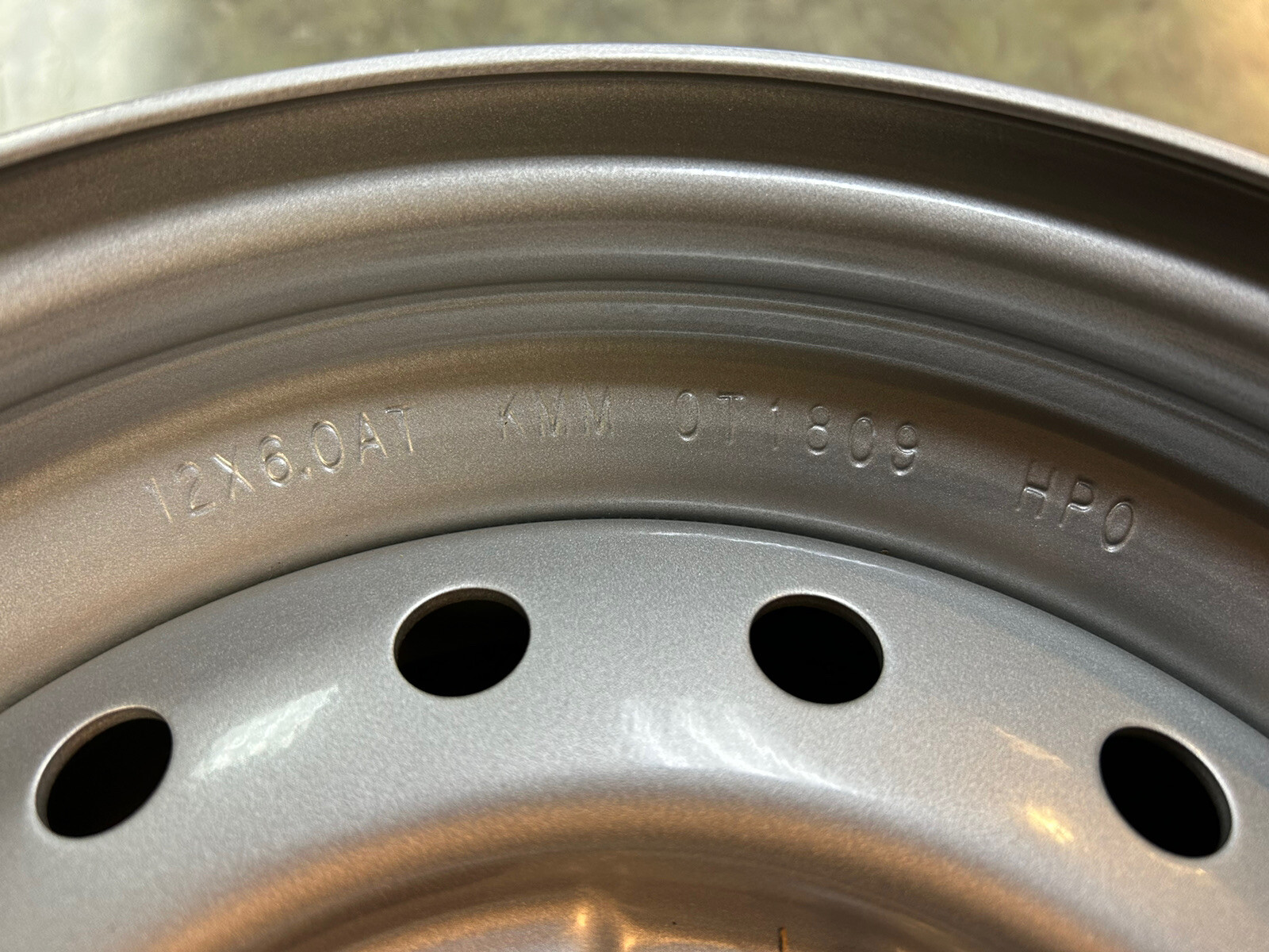 1998-2004 Honda TRX450 Foreman 450 S/ES Front Rim Front Wheel OEM 44650-HN0-505