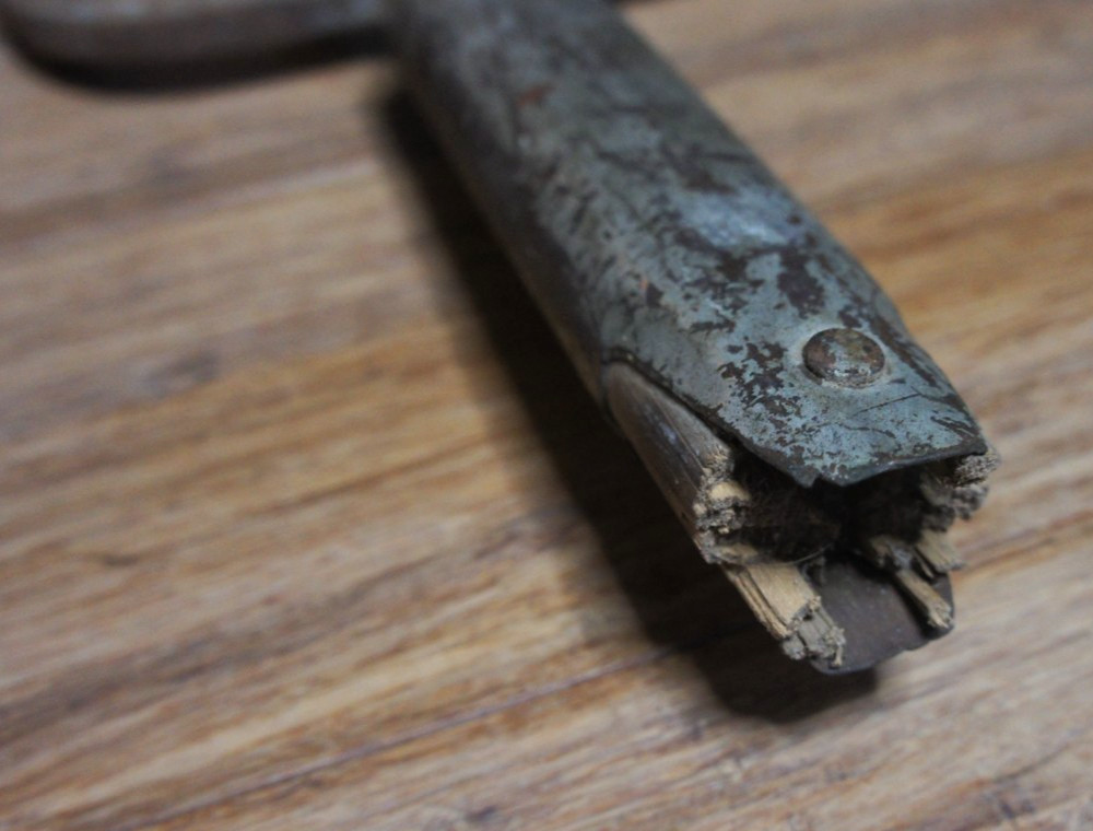 Vintage Rust Pitchfork Head Spade 4 Tine Prongs w/ Handle Collar 19"L x 7 1/2"W