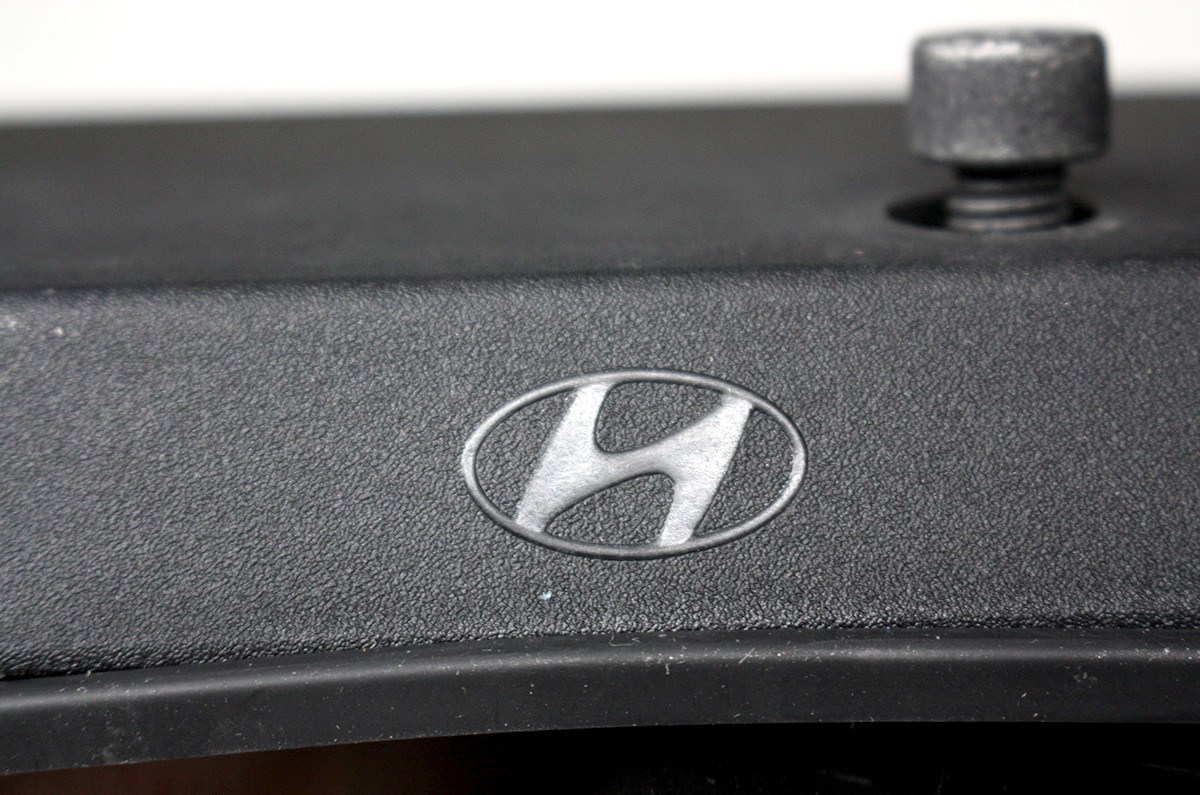 OEM Bed Rail Kit For Hyundai Santa Cruz K5F39-AU000