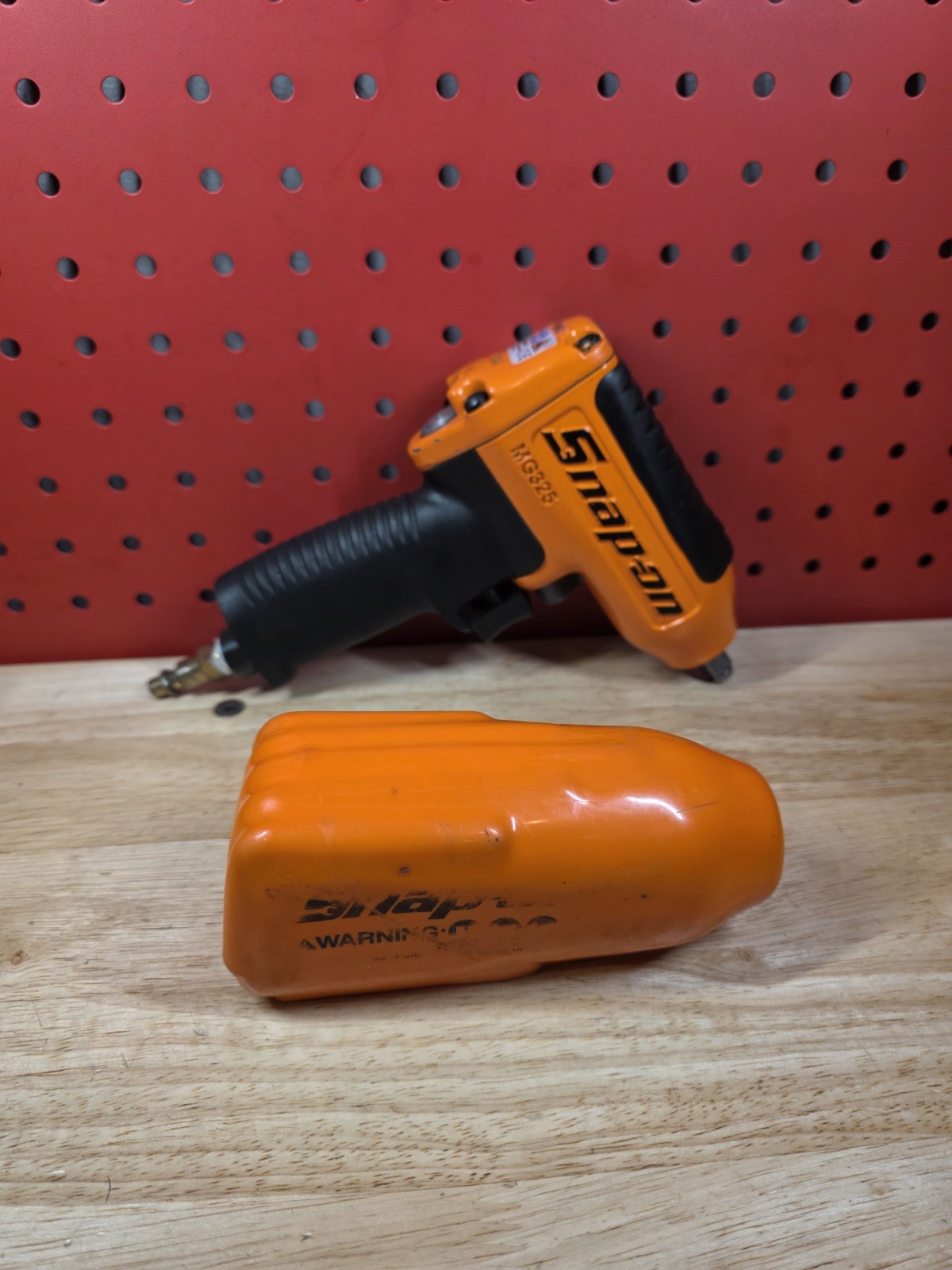Snap-on Tools MG325 3/8" Drive Air Pneumatic Impact Wrench ORANGE With Boot Nice