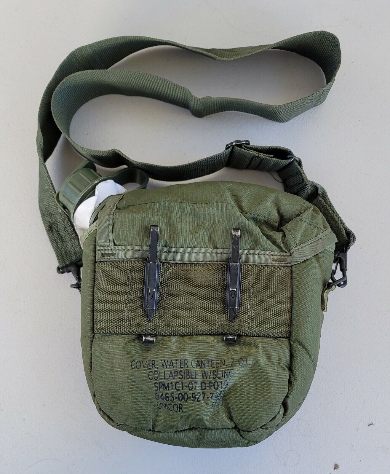 US Military 2 QT Collapsible Water Canteen with 2 Quart Pouch Cover & Sling EXC