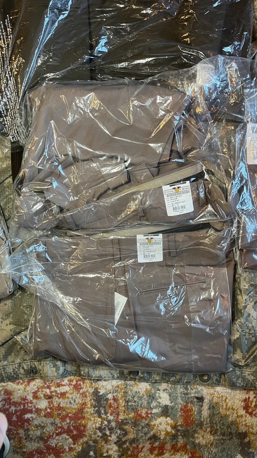 Army issue AGSU Military Service Uniform (NEVER WORN)