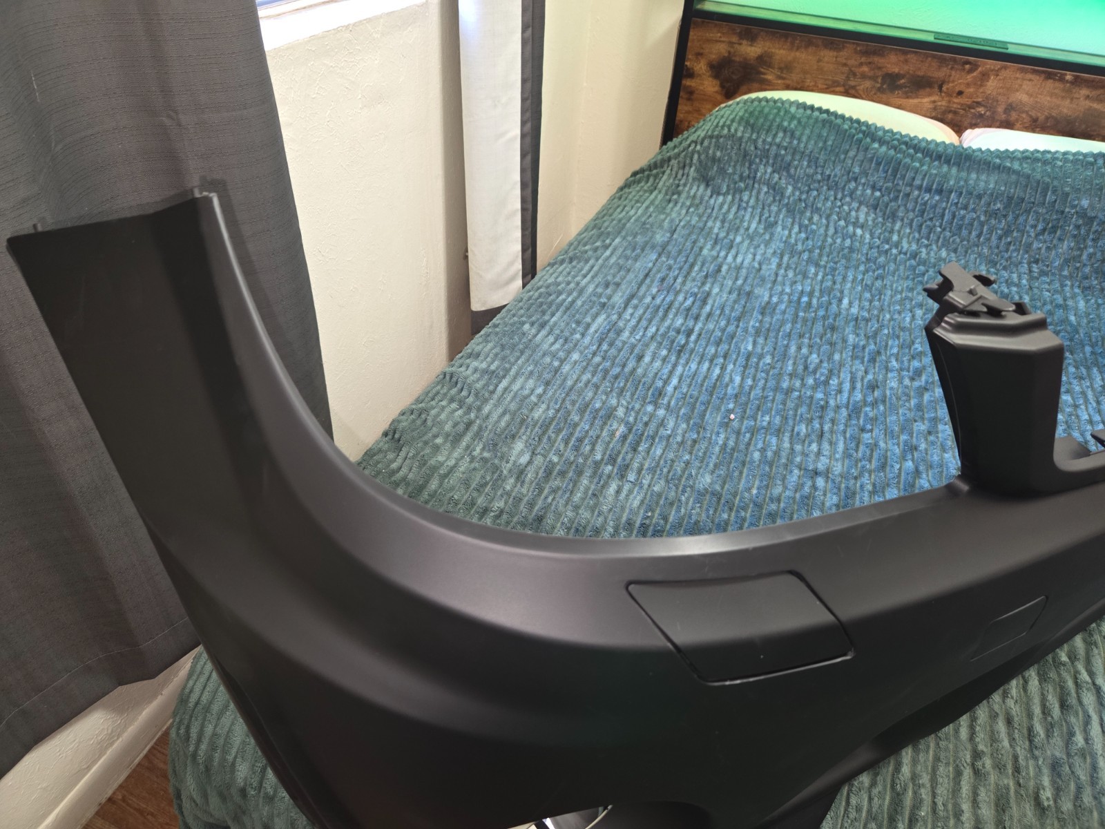 Mercedes Benz 2008-2011 C-Class Non Facelift W204 C300 C350 AMG Style Bumper