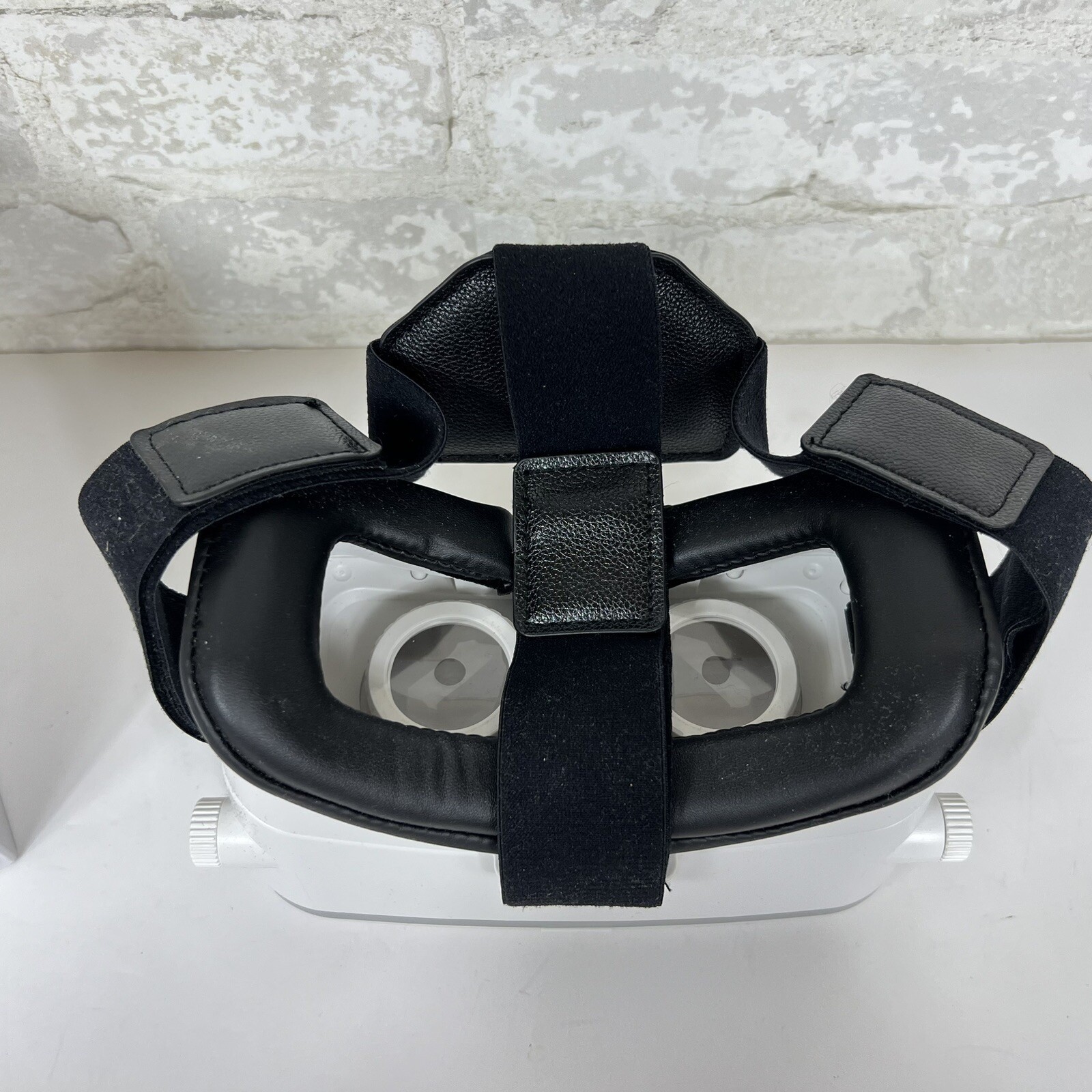 Autonomous (A45) Teleport VR Headset / Phone Goggles / Virtual Reality/White New