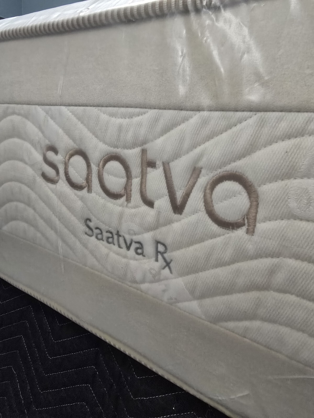 Saatva Rx King Size Mattress ..