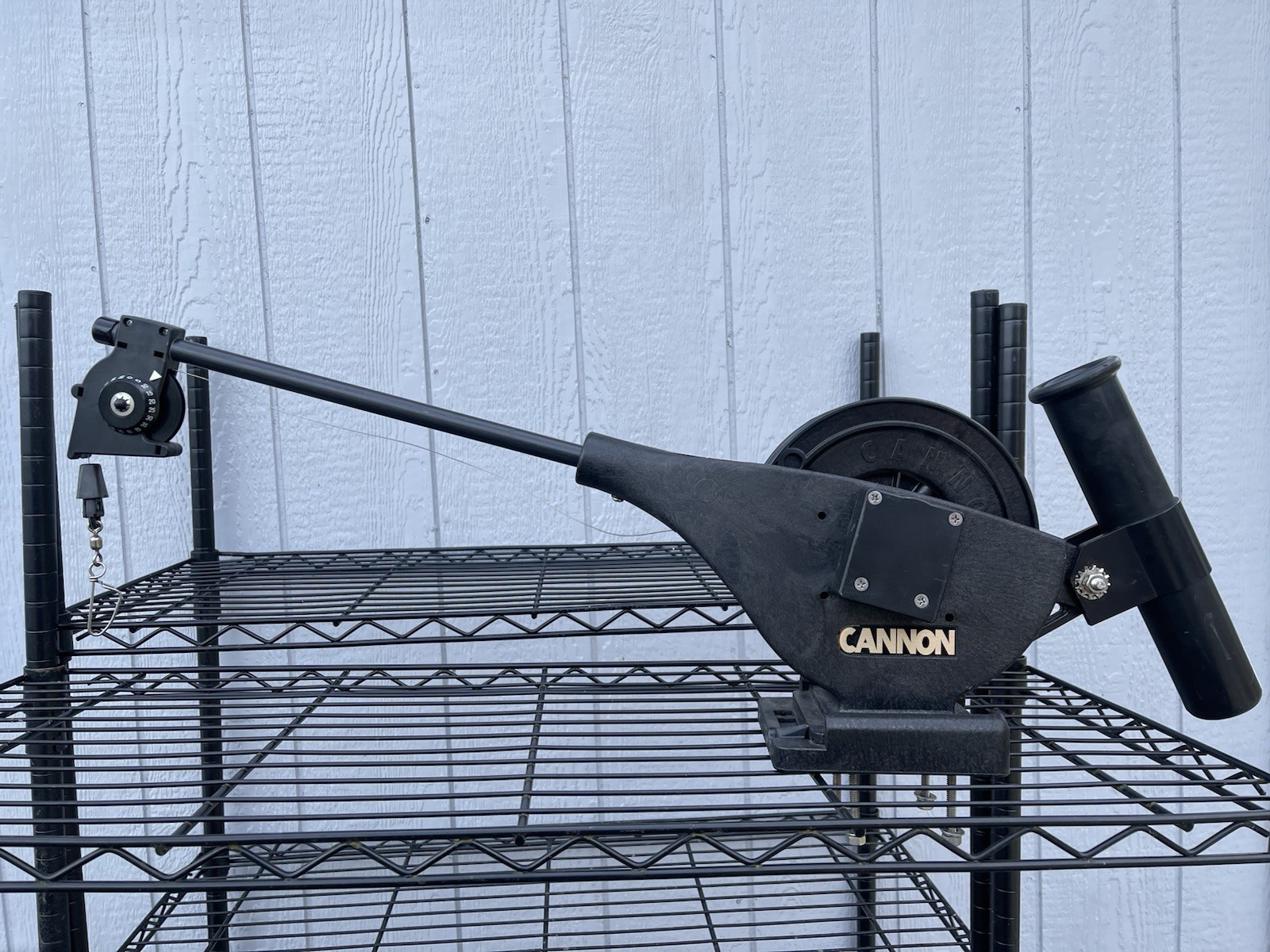 Vintage Cannon Sport-Troll Manual Downrigger with Base