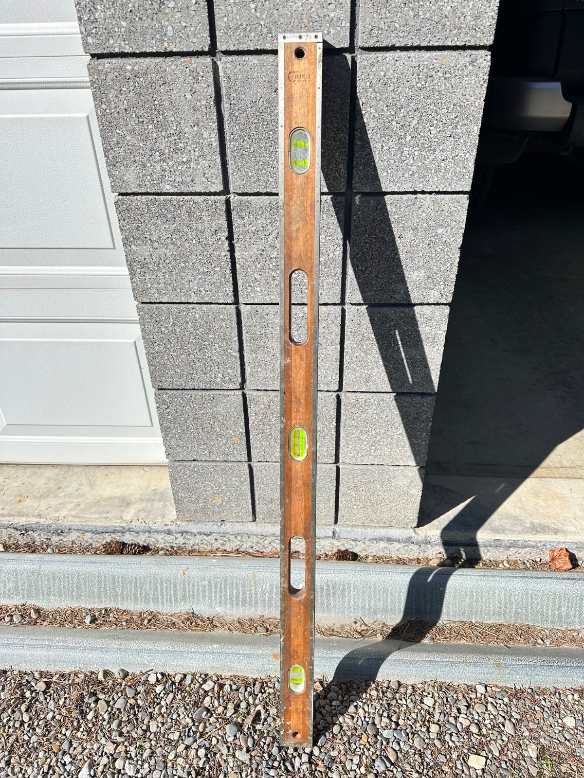 CRICK  Masonry Level 48” Precision Instrument Leveling Tool