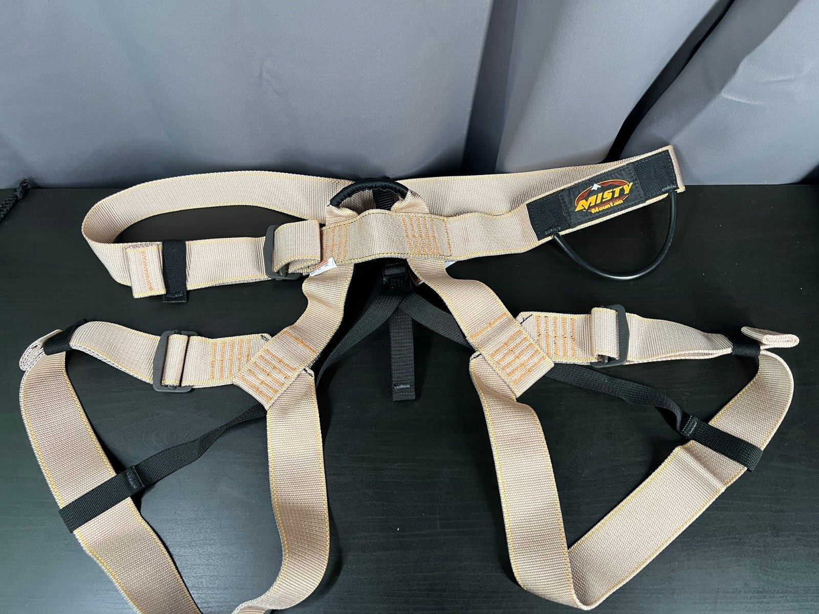 Misty Mountain Milroc Military Harness with Mesh Bag