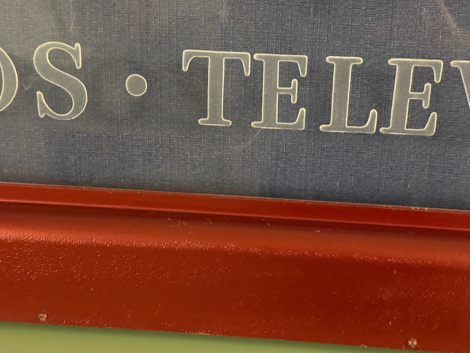 Vintage RCA Victor Radios Television Lighted Store Sign – Untested – Repainted