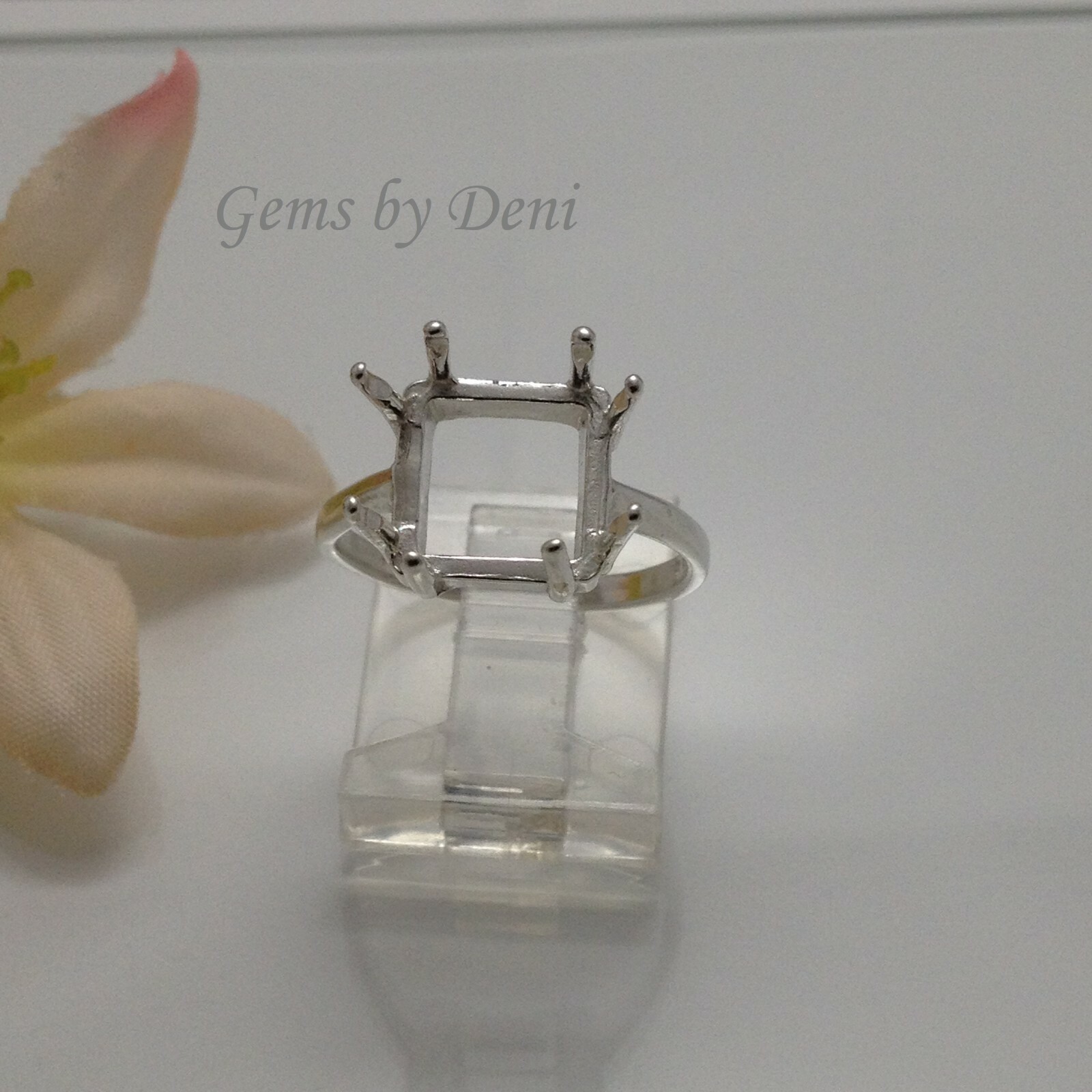 (5x5-12x12mm) Square 8-Prong Sterling Silver Pre-Notched Ring Setting Size 7