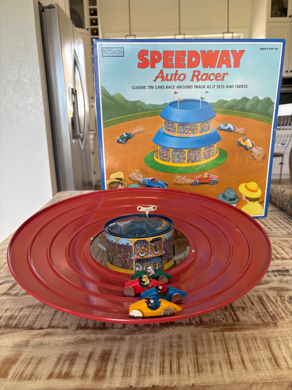 SCHYLLING Collector Series Speedway Auto Racer Tin Wind up W/ 5 Cars/Key/ box