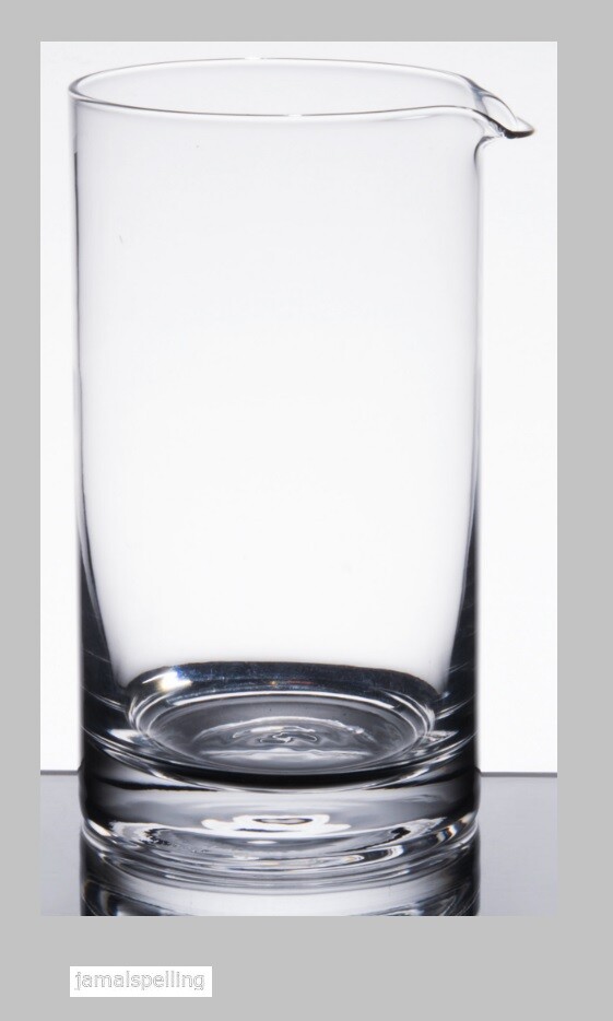 20 oz. Large Cocktail STIRRING GLASS Bartender Drink Pitcher Mixing Beaker