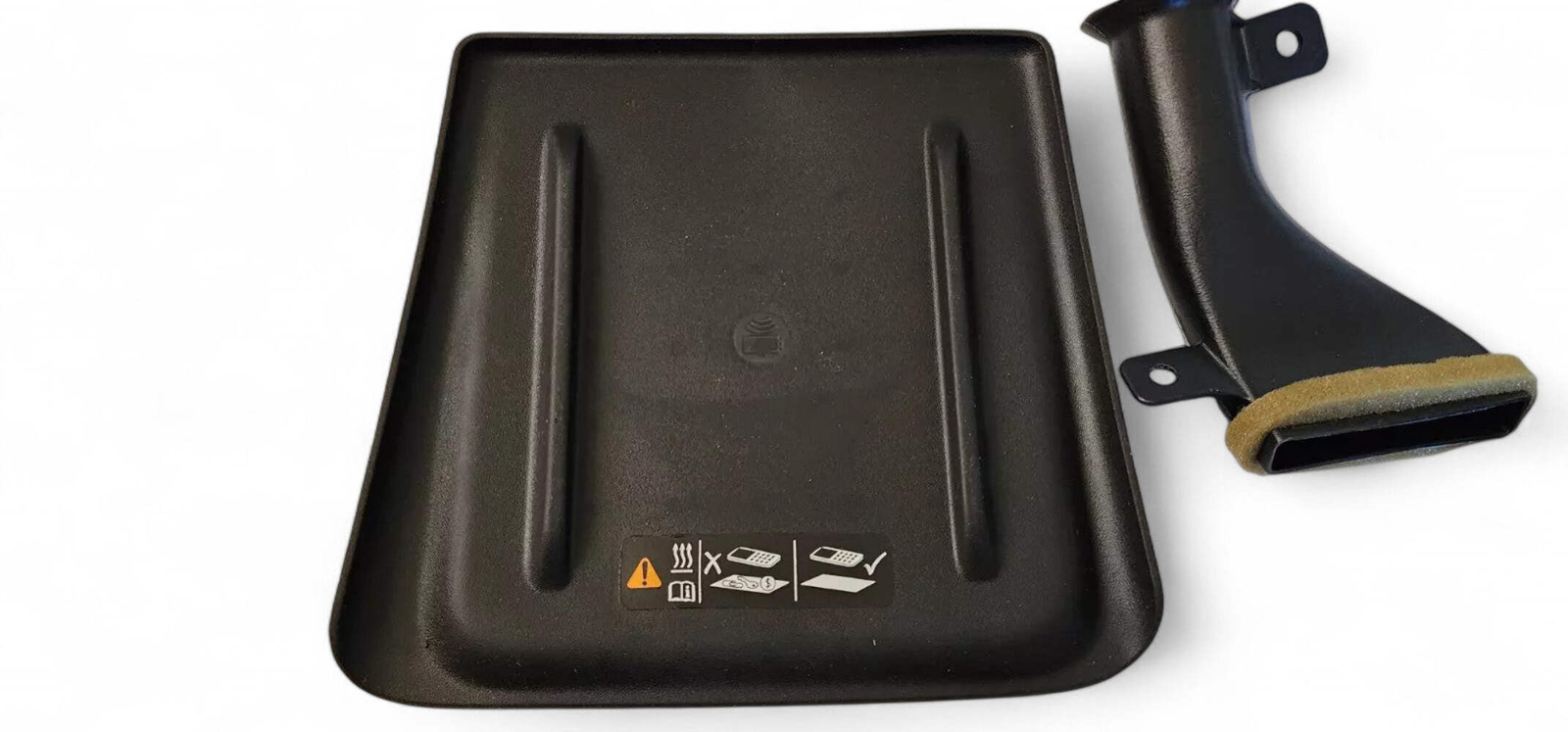 2020-2023 GMC Acadia Wireless Charging System Cradle Kit OEM GM 84721711