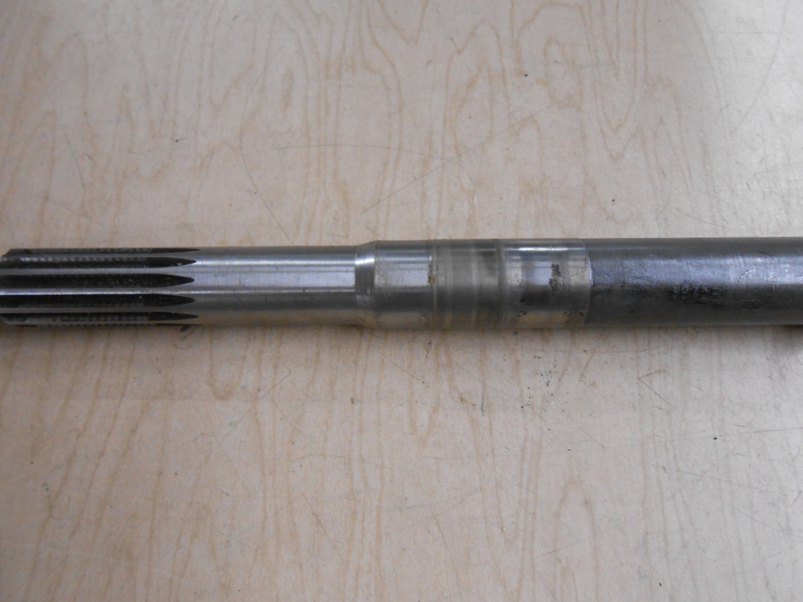 397541, 439138 Evinrude 1996 50hp Outboard propeller shaft T176