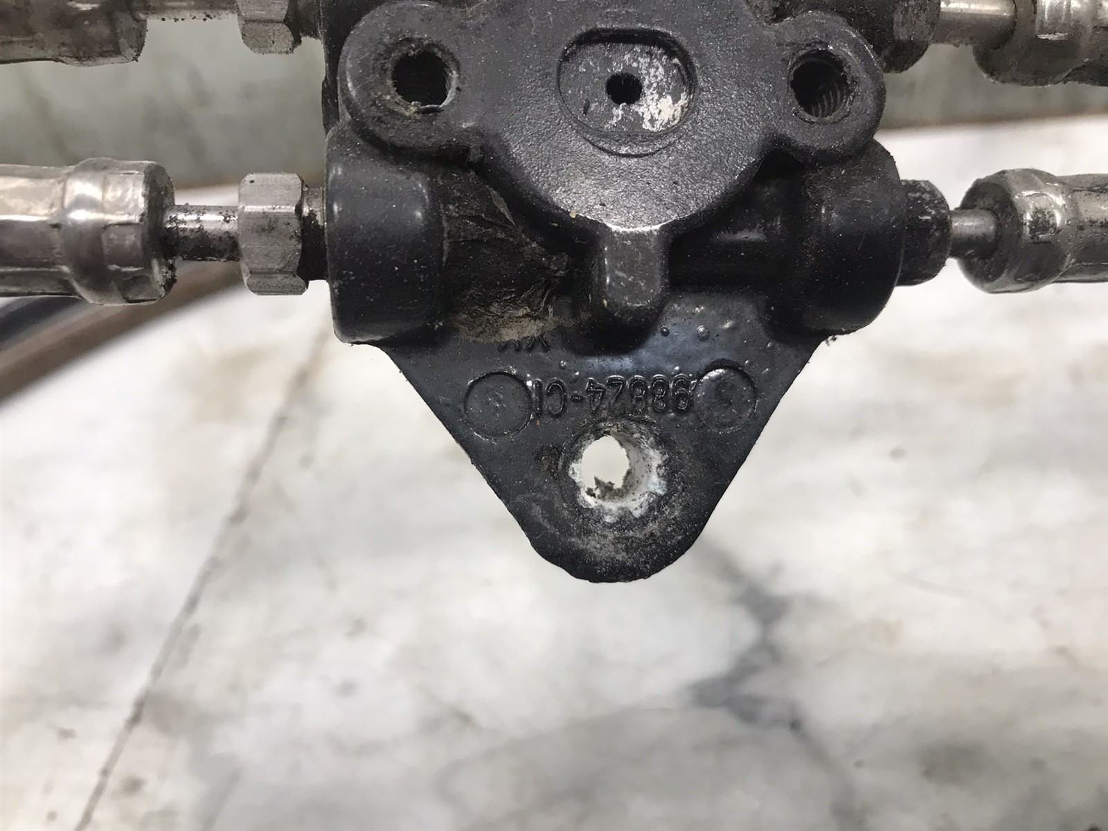 Mercury MerCruiser Alpha Bravo trim tilt lift hydraulic cylinders power trim XD