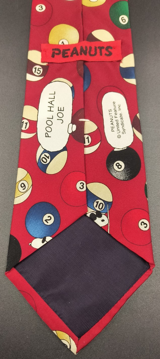 PEANUTS SNOOPY Pool Balls Billiards 100% Silk Neck Tie Made In USA Pool Hall Joe