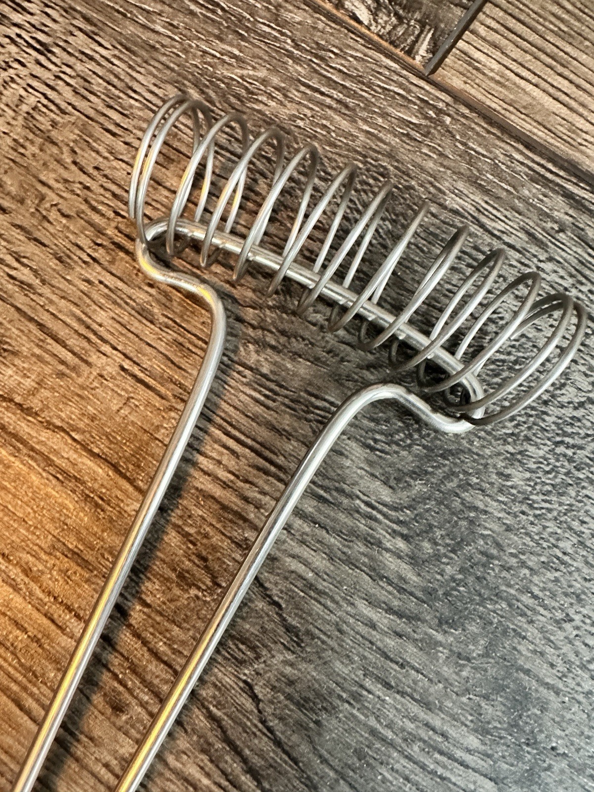 CUTCO 1714 Mix-Stir Whisk Mixer Stainless Steel Pearl White Handle 12 inch