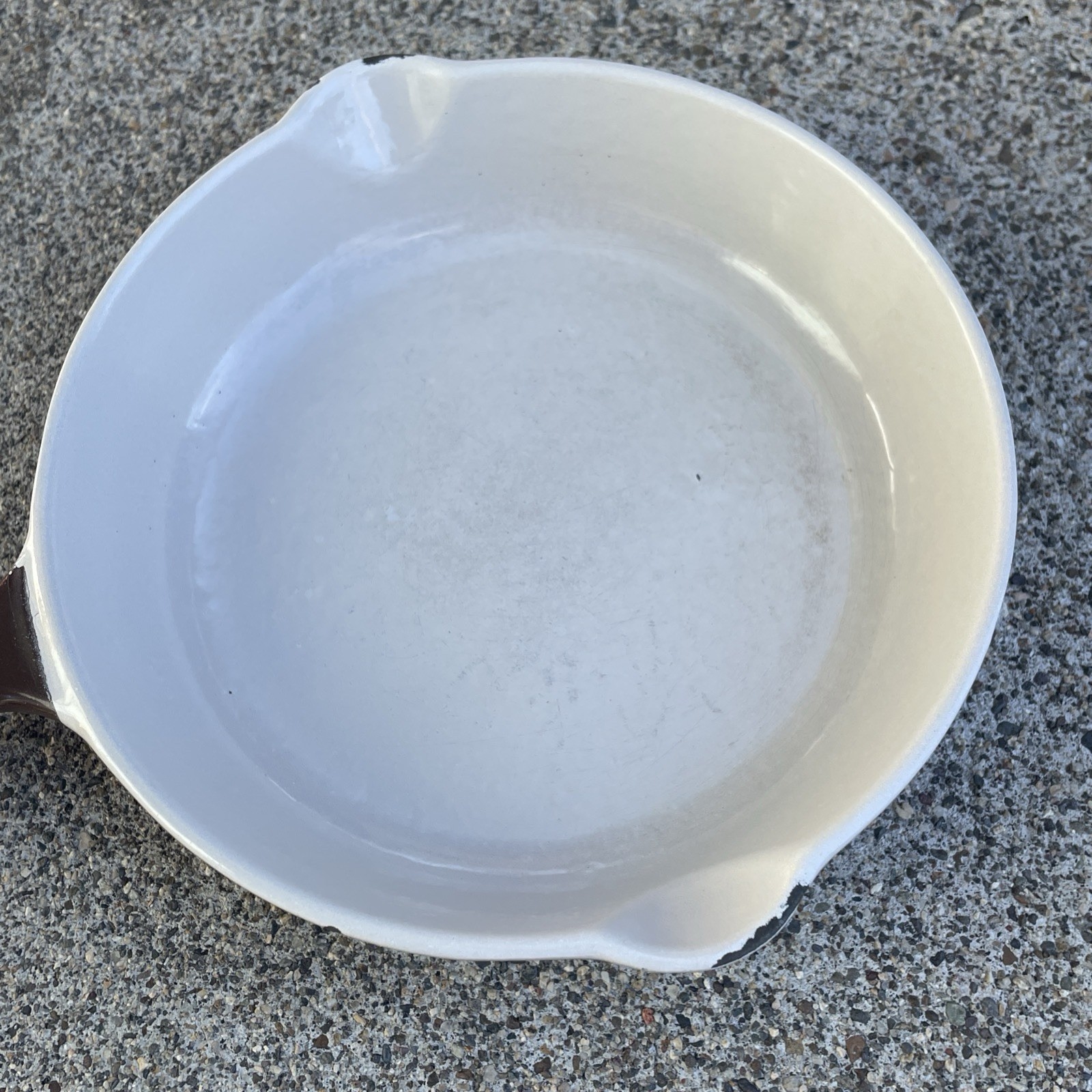 Vintage #16 Le Creuset 6.5" Spouted Skillet Frying Pan Brown Enamel Cast Iron