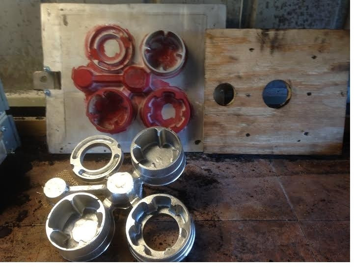 ALUMINUM INGOTS........ 42 + lbs Casting alloy Near 356