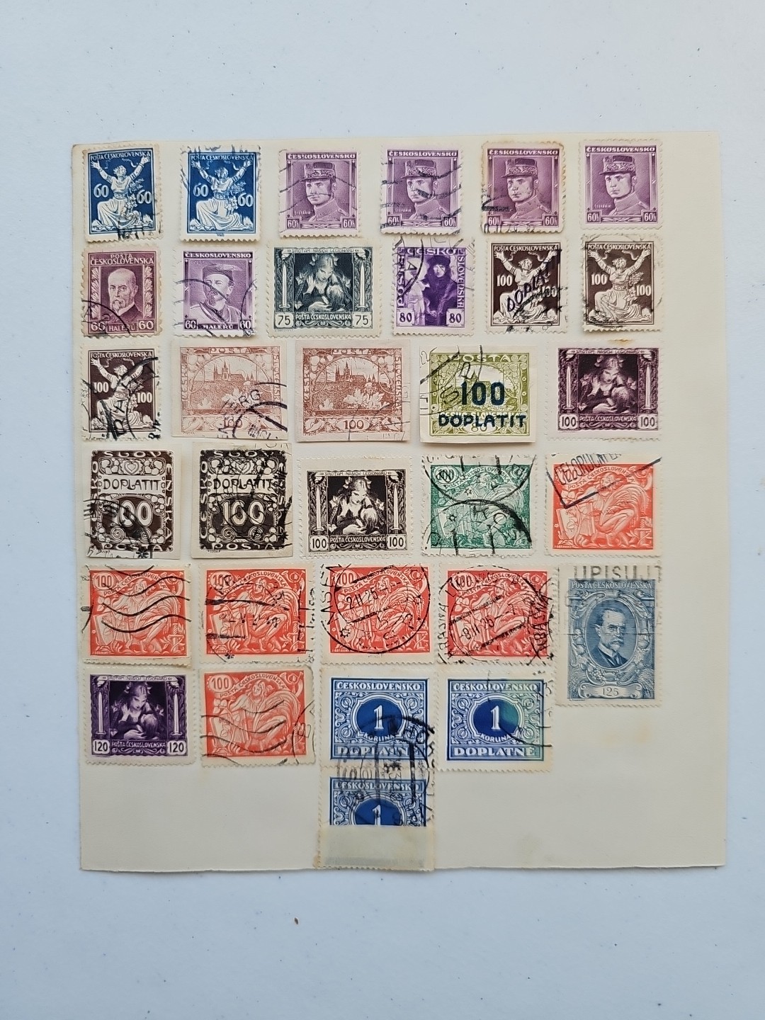 Czechoslovakia Stamps On 2 Pages (4 sides) - Used