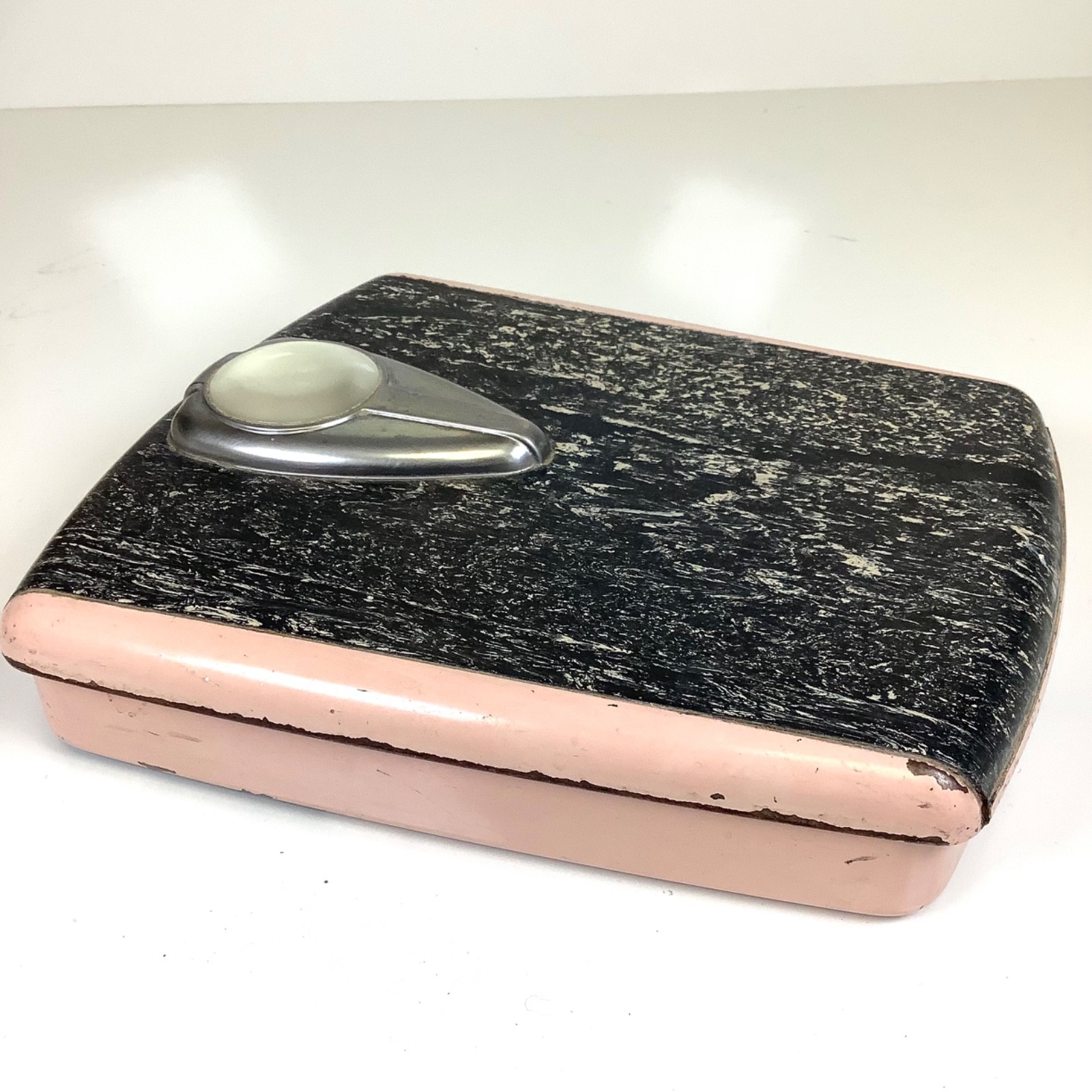 Vintage MCM Borg Pink Black Bathroom Scale 250 Lbs Mechanical Retro Art Deco