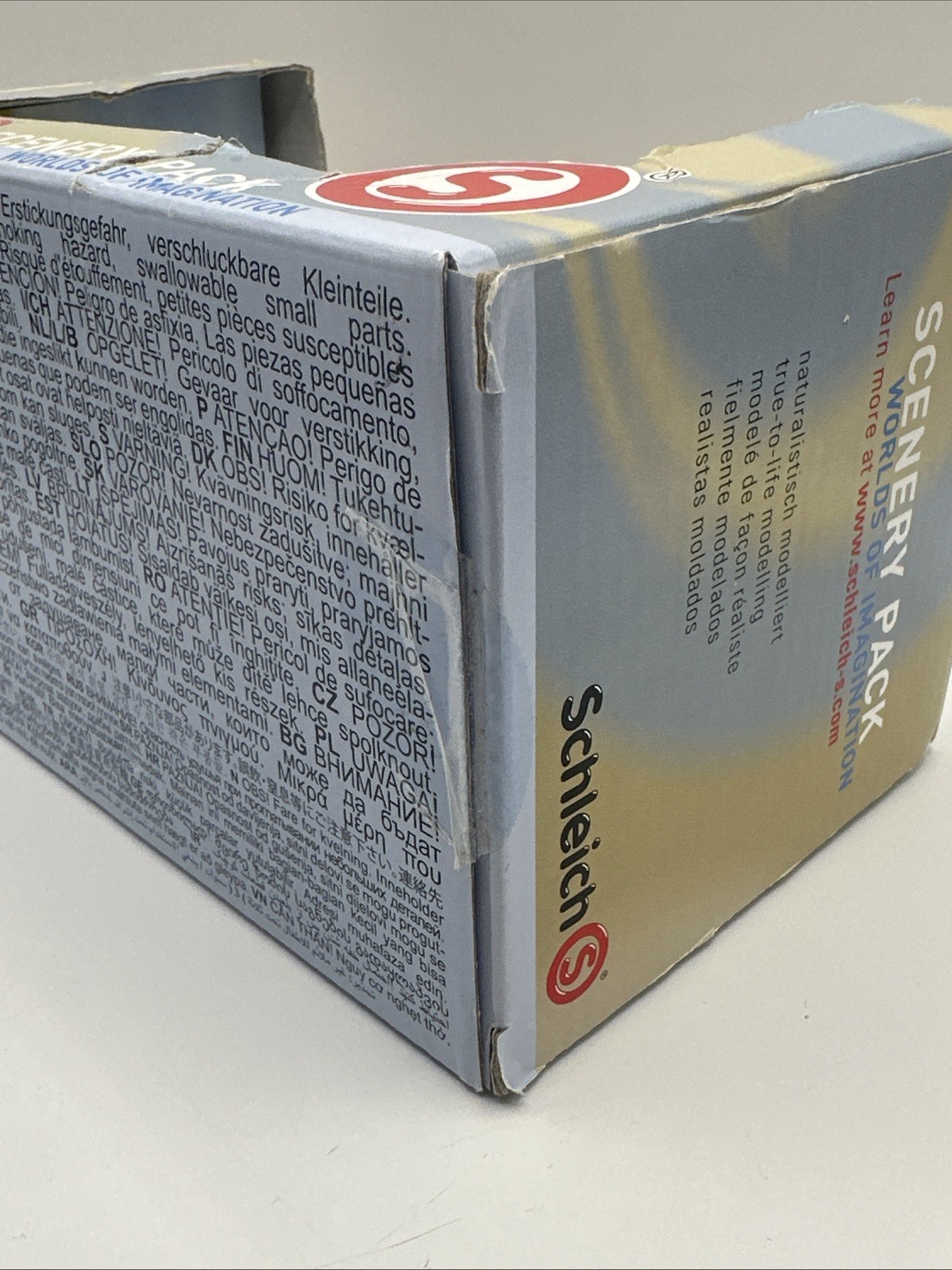 Schleich Scenery Pack Farm Animals With Booklet #41227 NIB