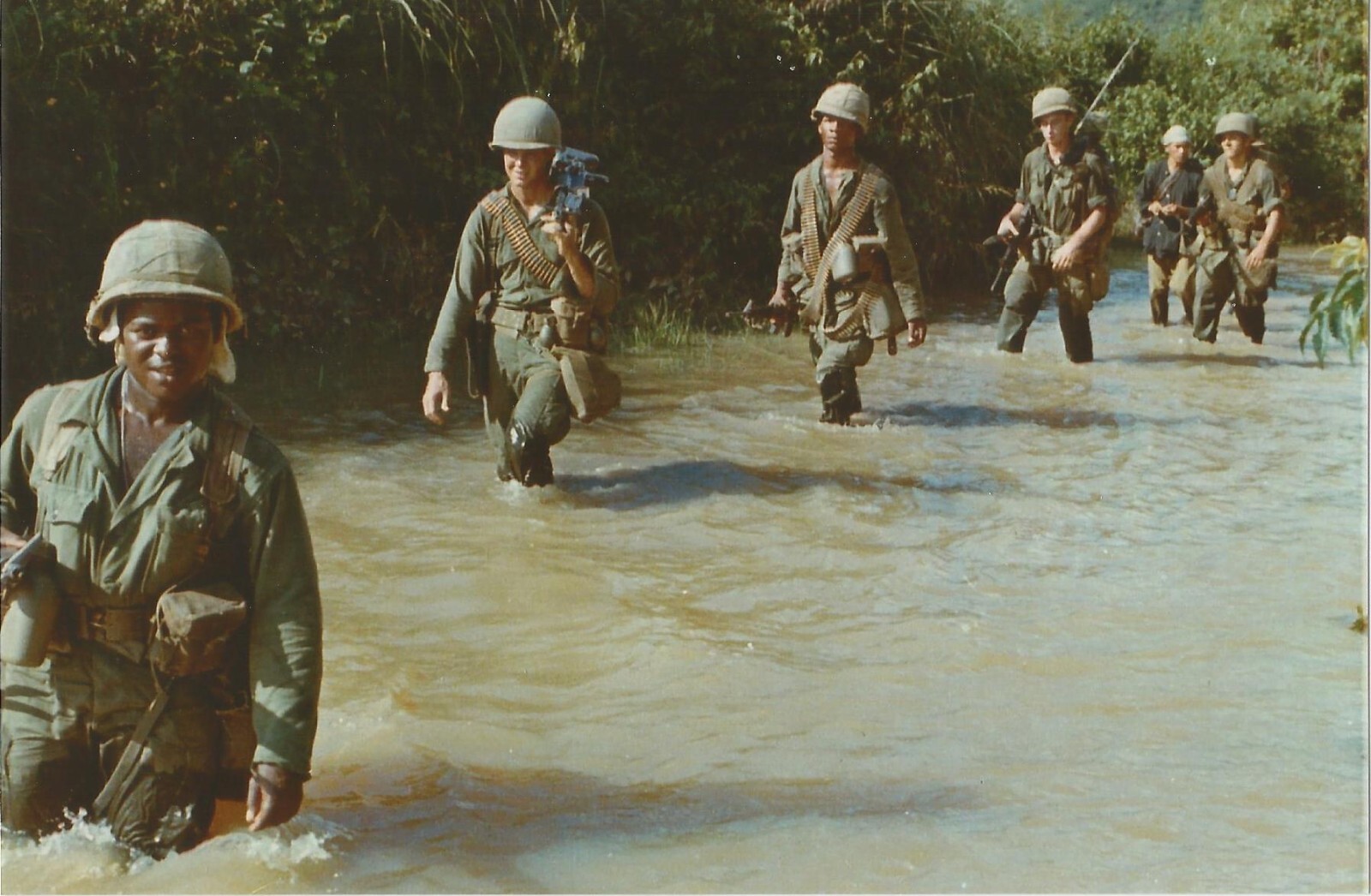 Vietnam  War  Photos --  US Soldiers